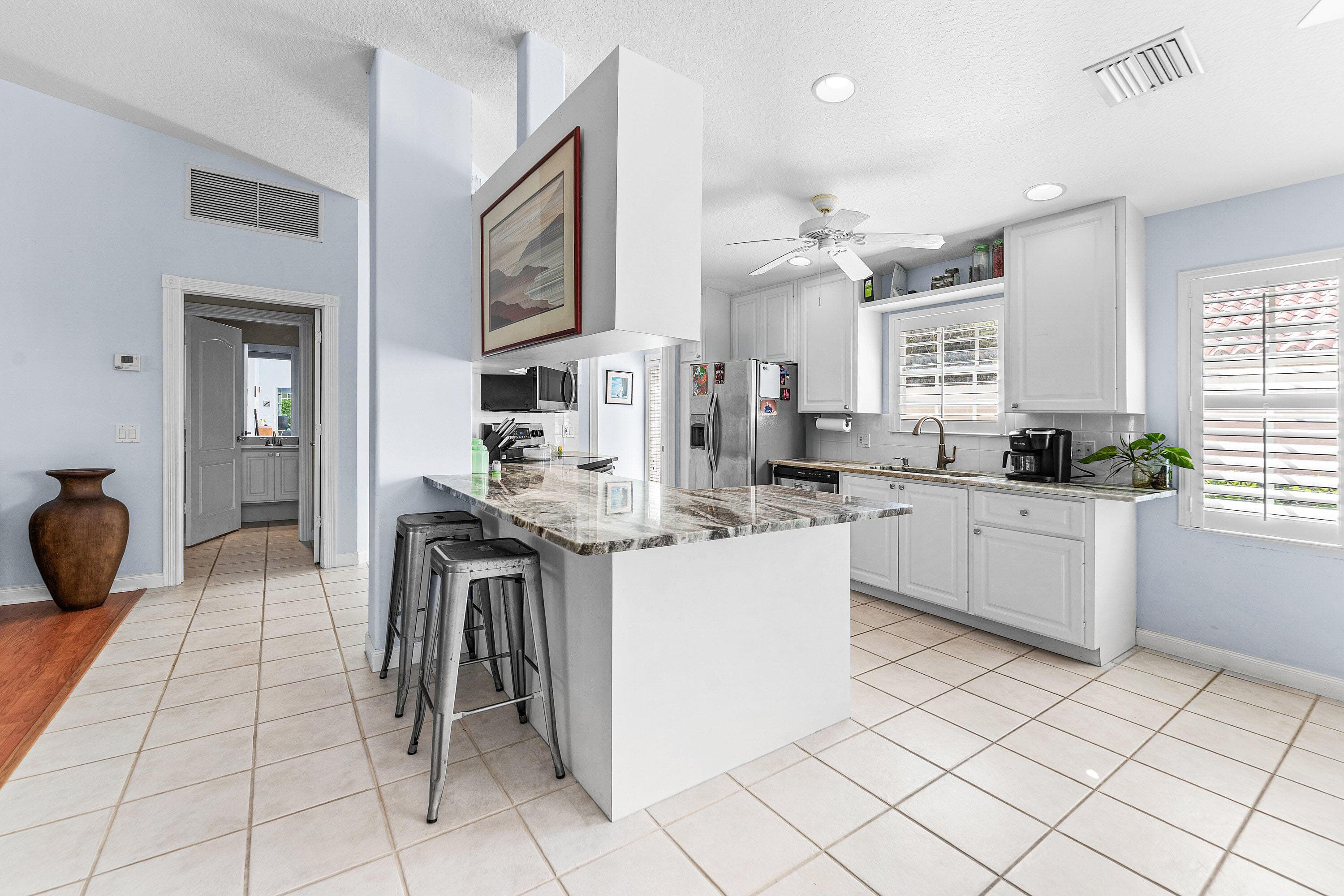 2841 Livingston Lane, West Palm Beach, FL 33411 — photo 7 of 43