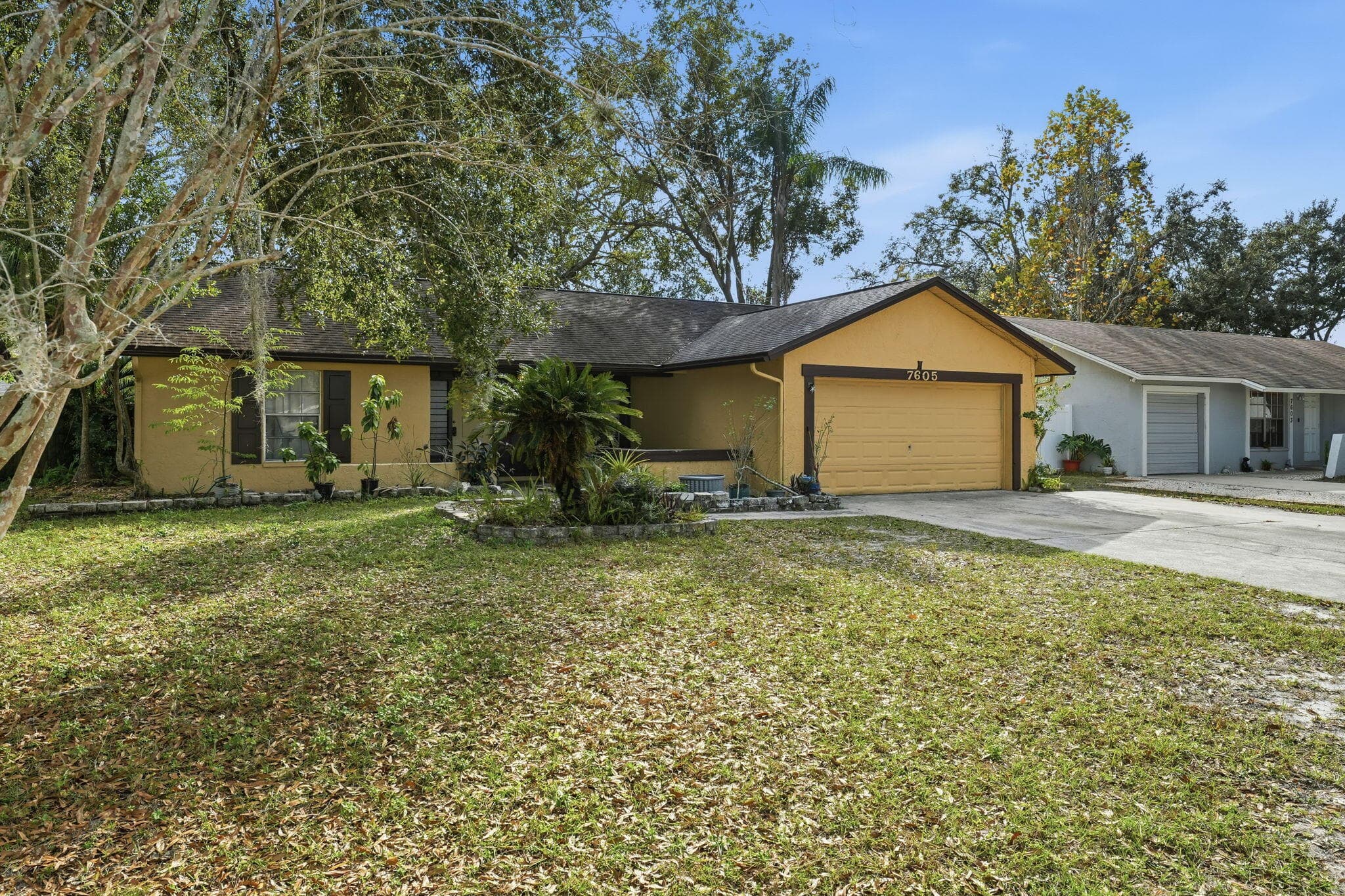 7605 N Sanibel Circle, Tampa, FL 33637 — photo 3 of 18