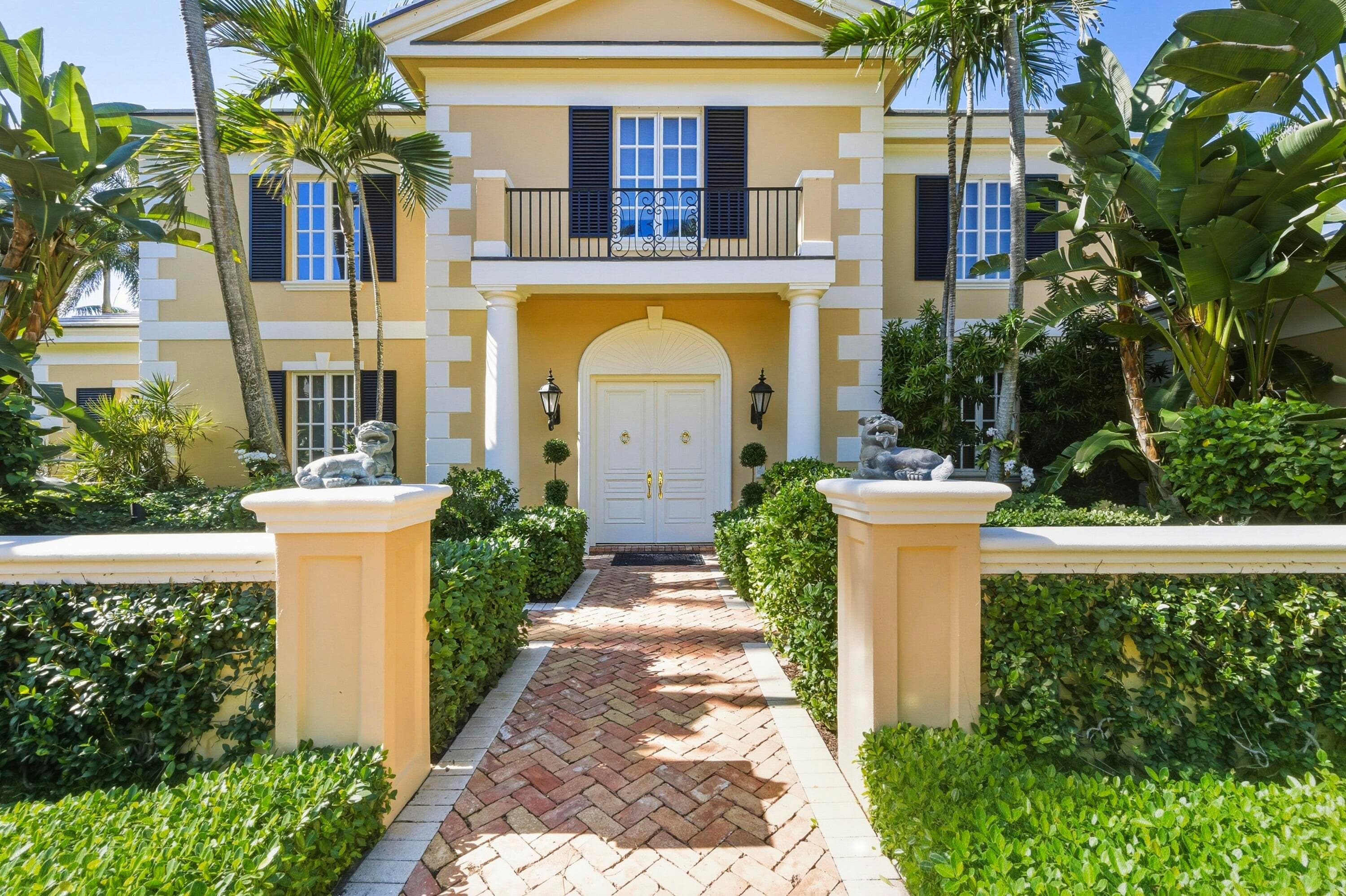 127 Ocean View Road, Palm Beach, FL 33480 — photo 1 of 96