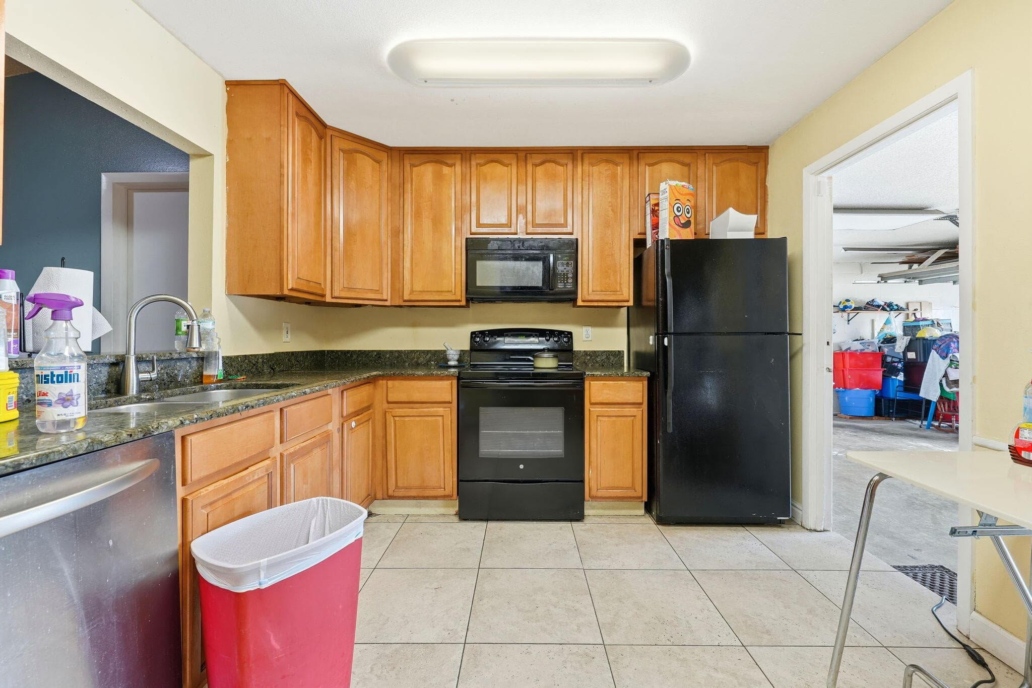 7605 N Sanibel Circle, Tampa, FL 33637 — photo 9 of 18