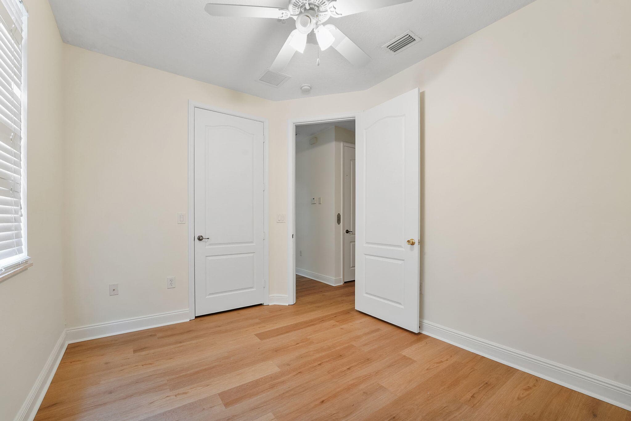 560 NW 39th Circle 560, Boca Raton, FL 33431 — photo 19 of 32