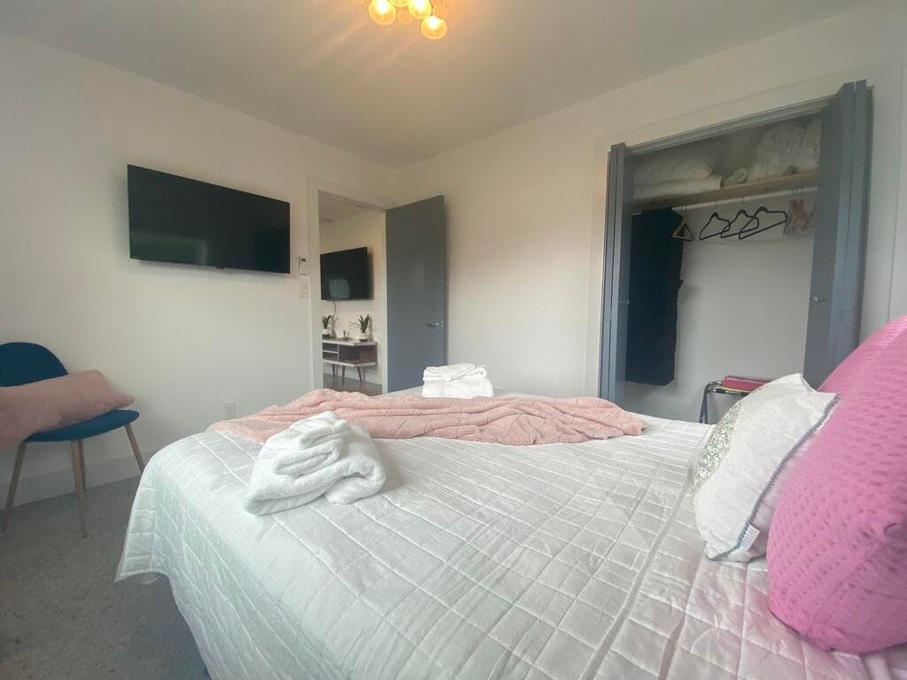 304 SE 3rd Street, Delray Beach, FL 33483 — photo 29 of 35