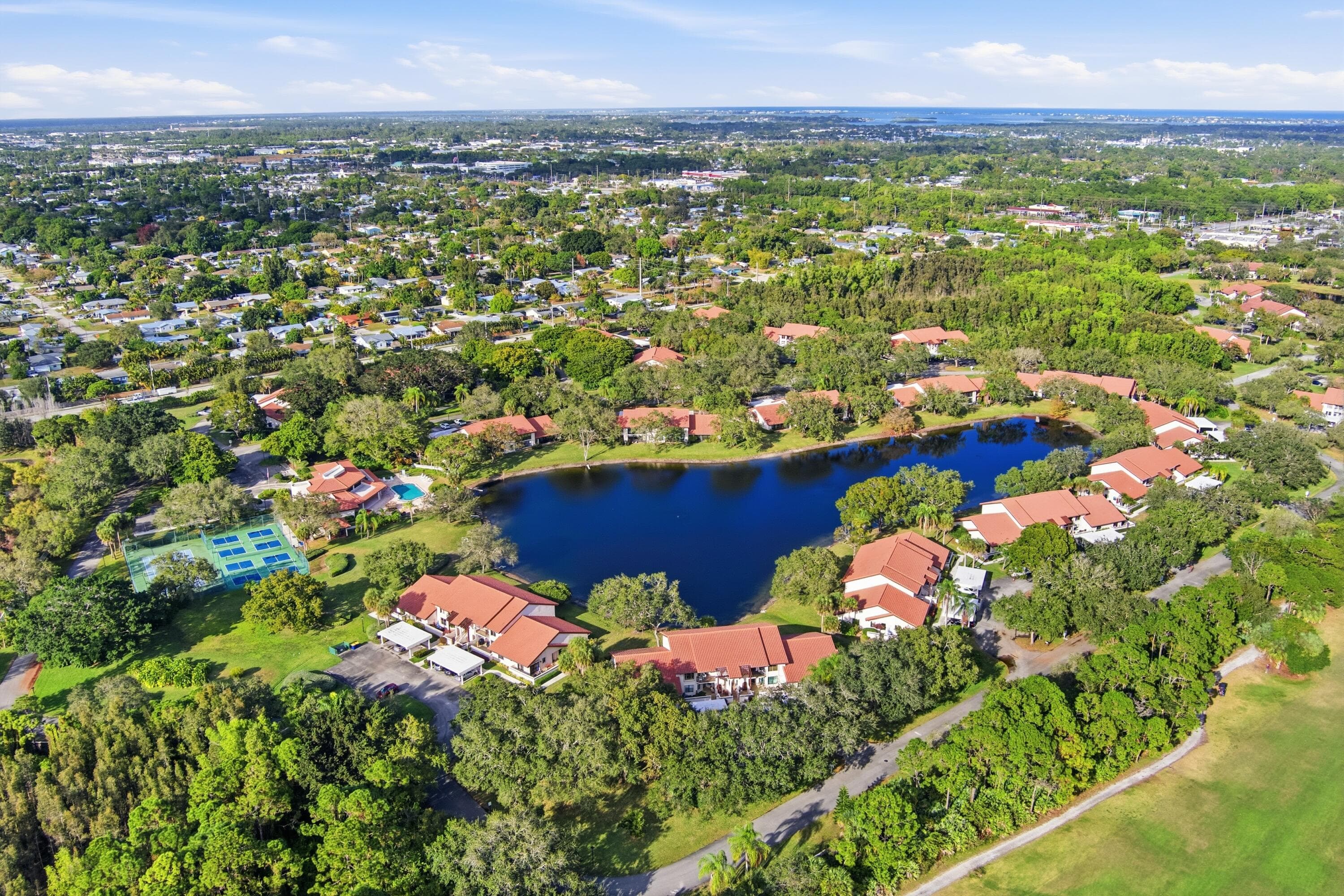 6100 SE Martinique Drive 201, Stuart, FL 34997 — photo 39 of 44