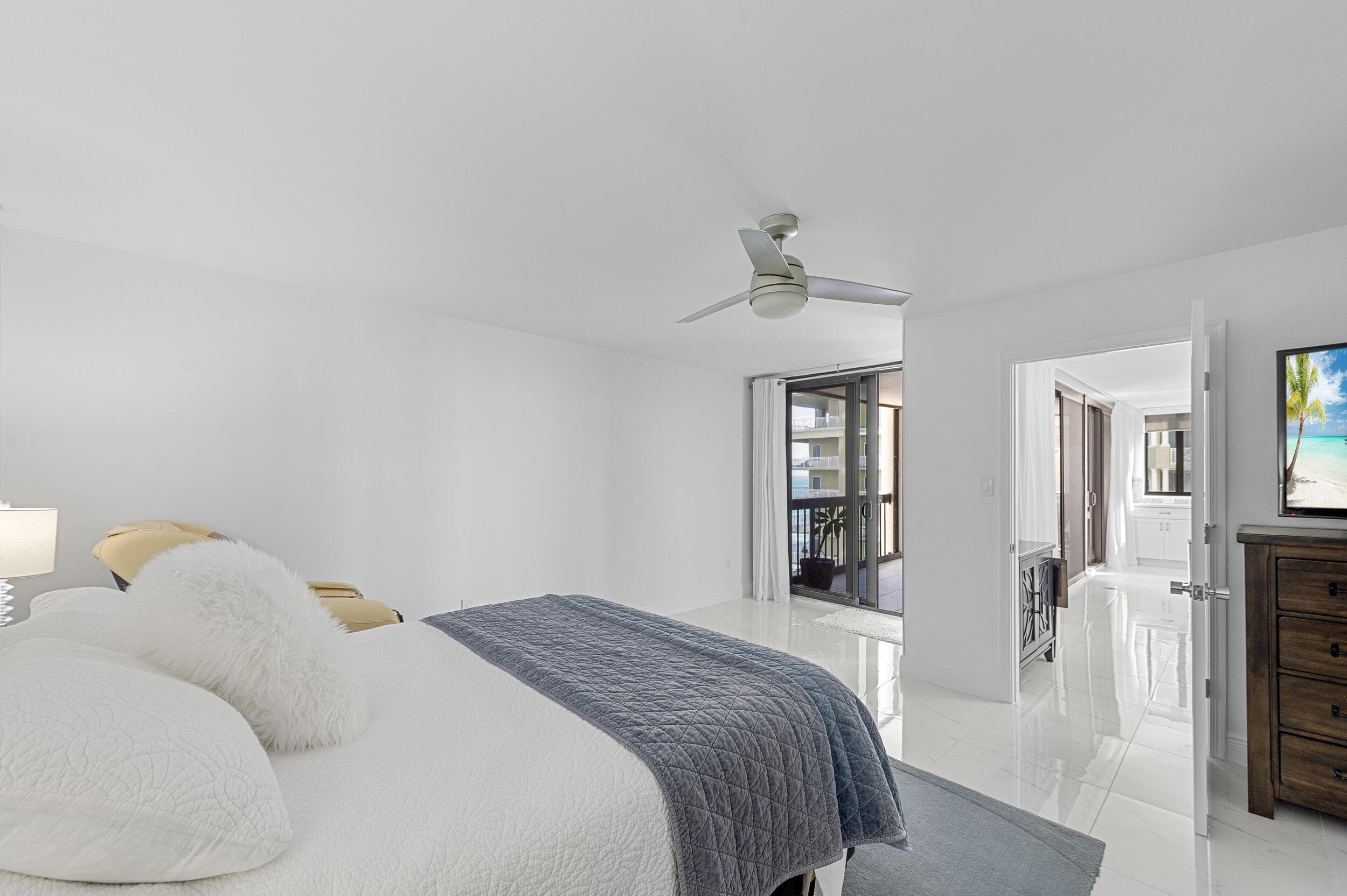 5380 N Ocean Drive 8c, Singer Island, FL 33404 — photo 21 of 40