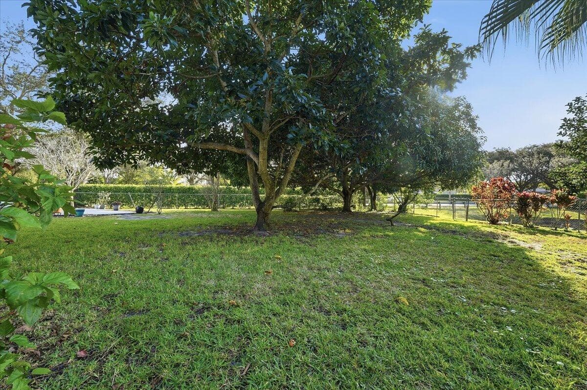8870 NW 49th Drive, Coral Springs, FL 33067 — photo 40 of 44