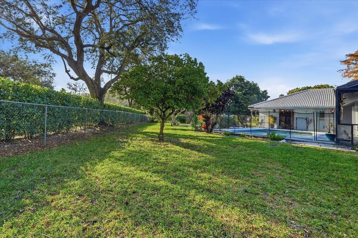 8870 NW 49th Drive, Coral Springs, FL 33067 — photo 39 of 44