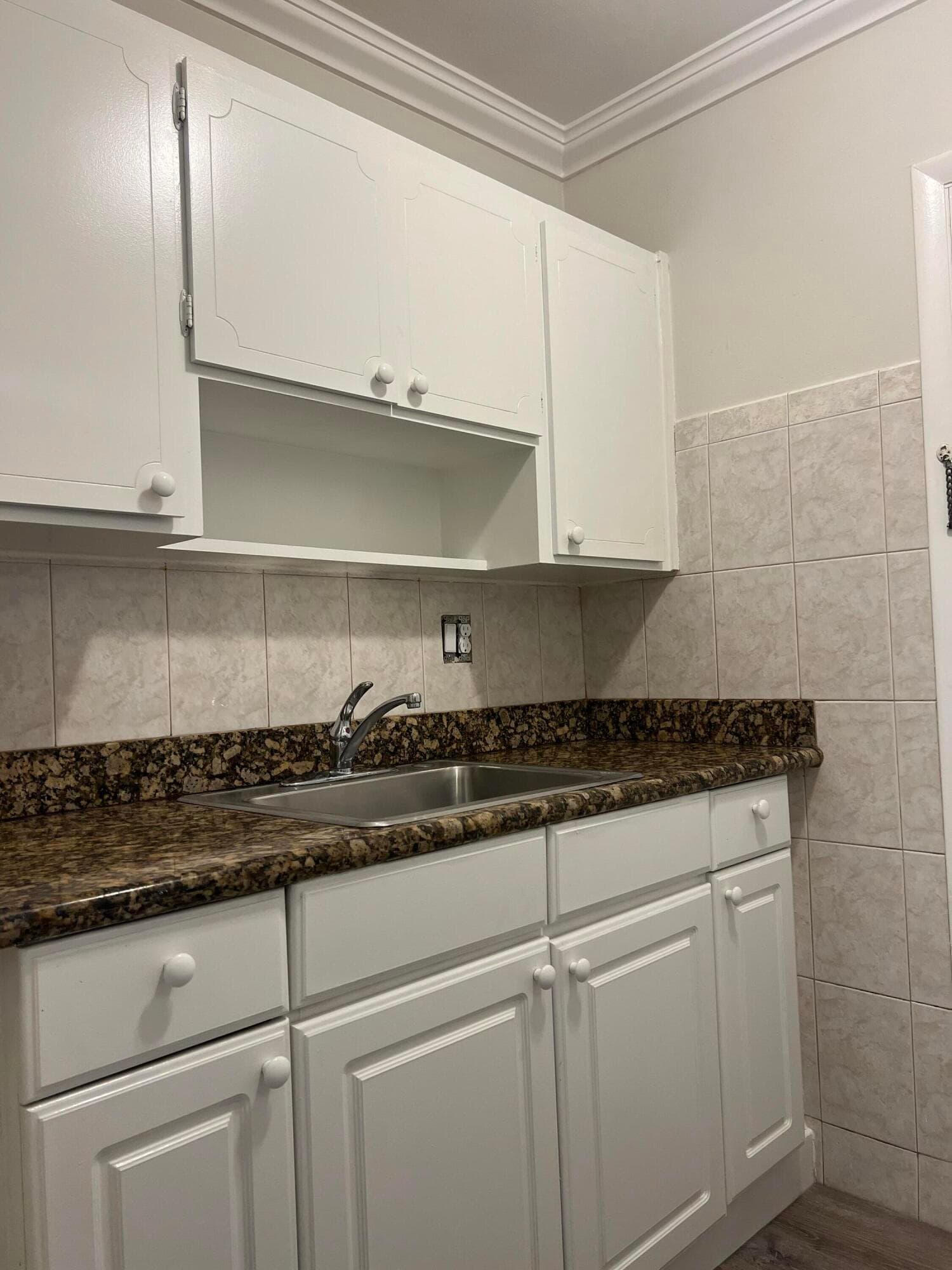 3550 NW 8th Avenue 808, Pompano Beach, FL 33064 — photo 7 of 18
