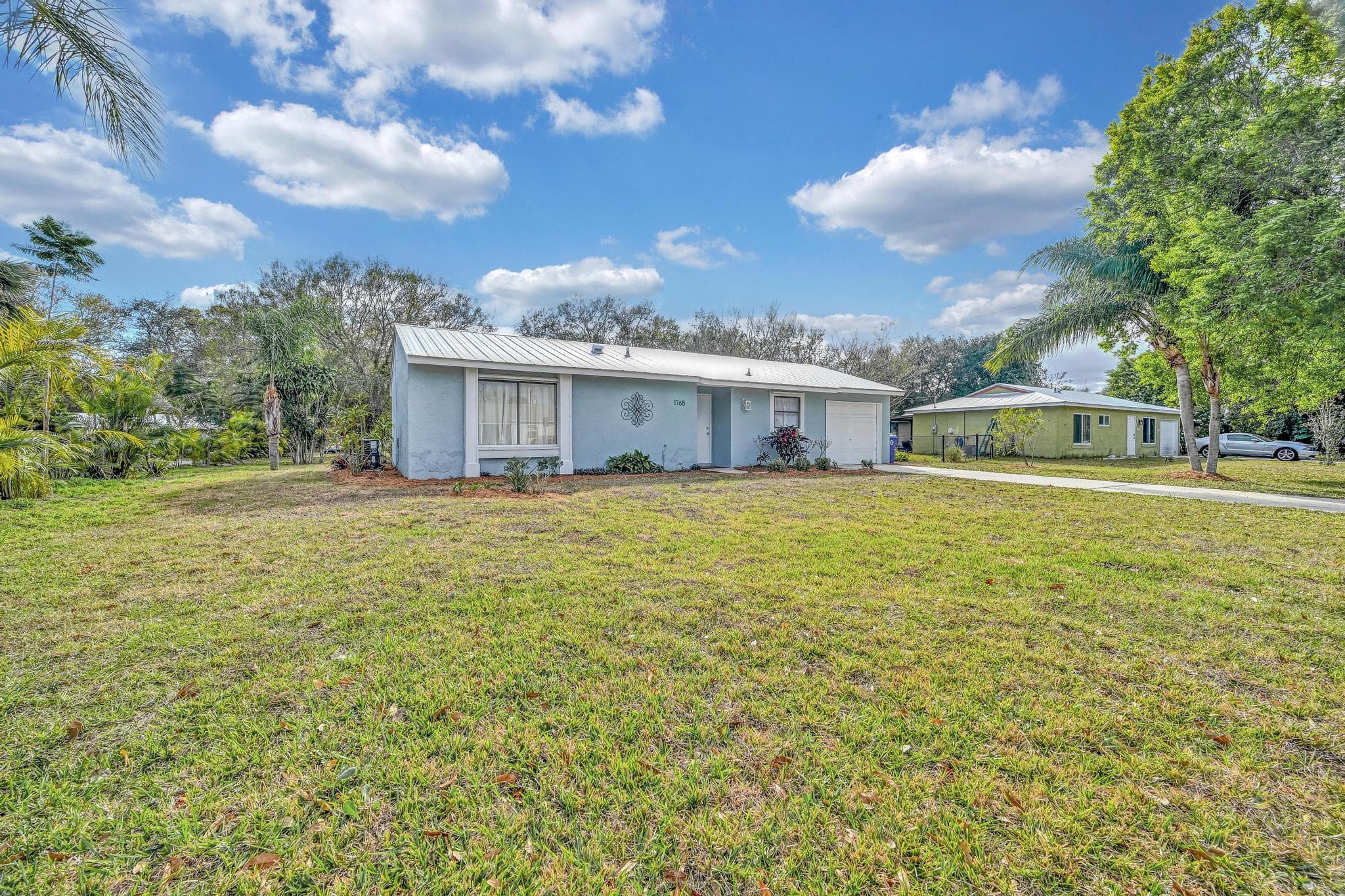 1765 24th Place SW, Vero Beach, FL 32962 — photo 7 of 38