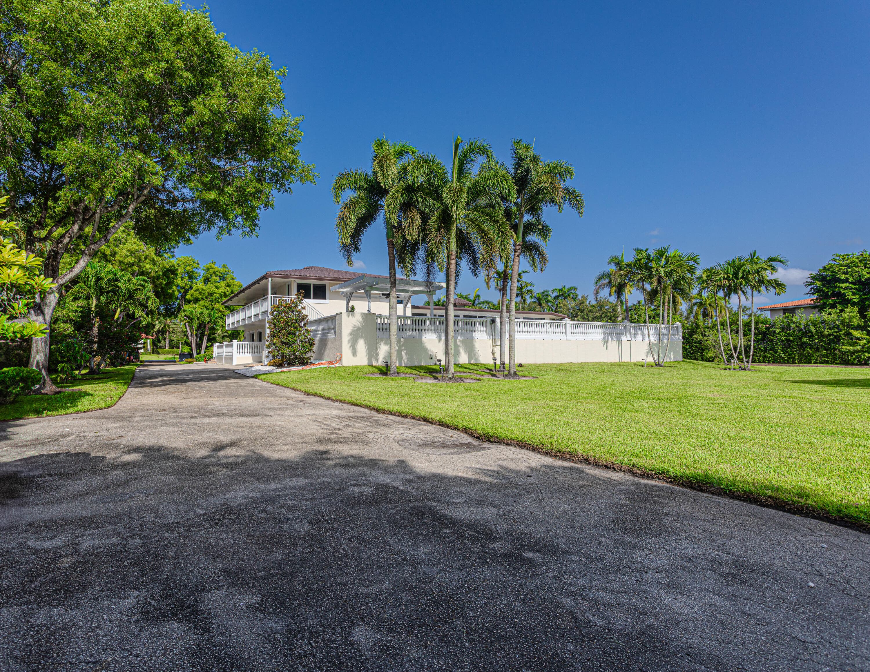 875 NW 120th Avenue, Plantation, FL 33325 — photo 62 of 92