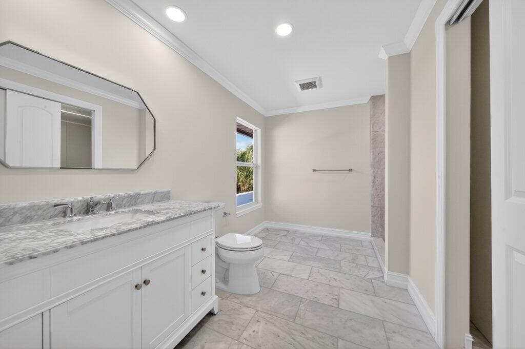 37 E High Point Road, Sewalls Point, FL 34996 — photo 44 of 58