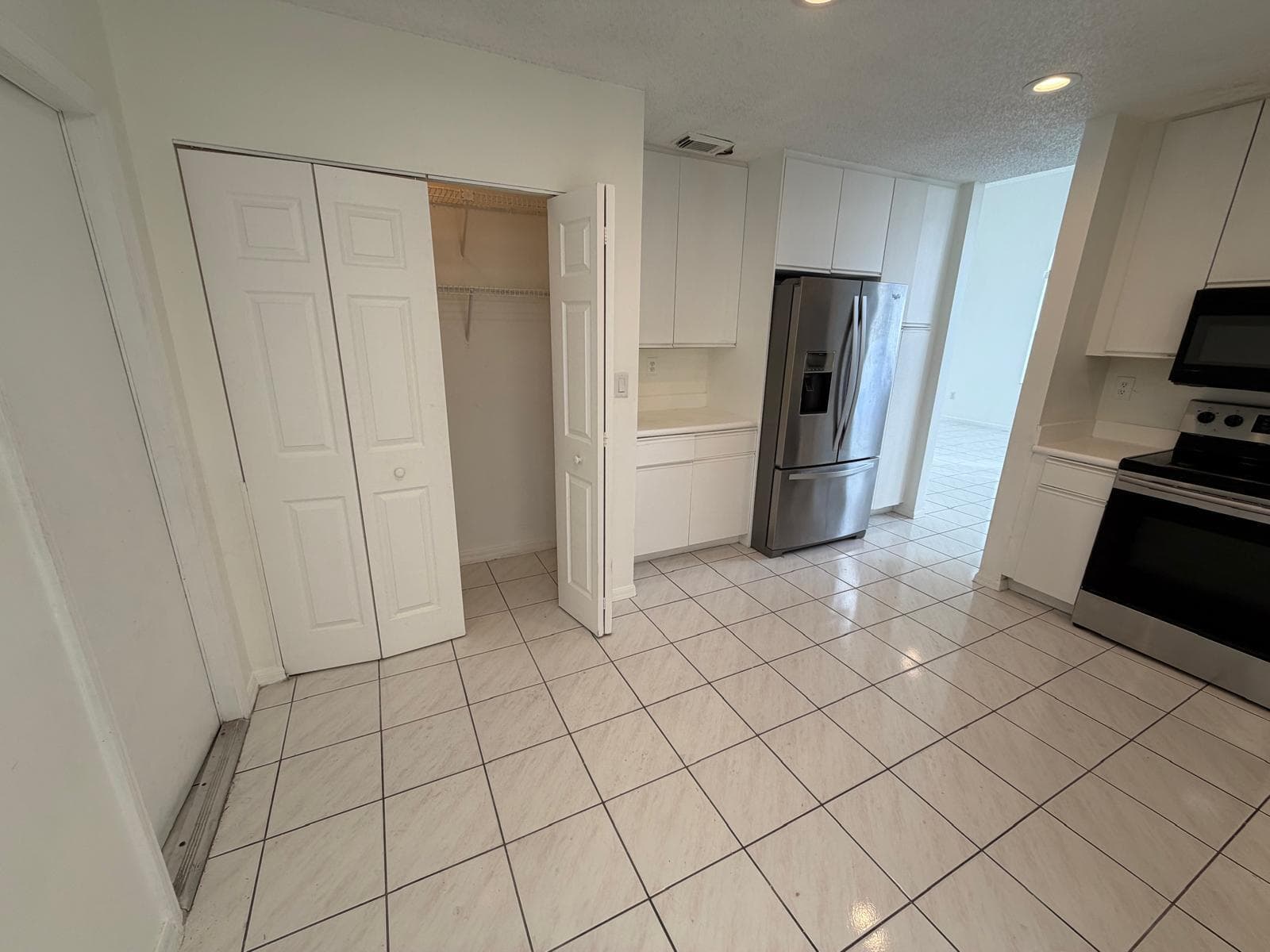 3780 Amalfi Drive 3780, Hollywood, FL 33021 — photo 23 of 81