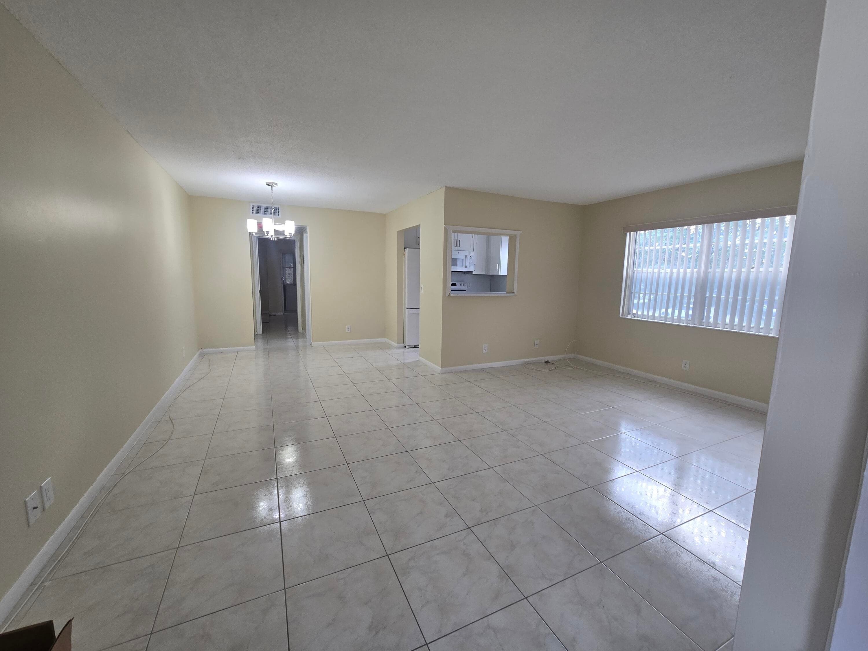 17 Cambridge A, West Palm Beach, FL 33417 — photo 10 of 15