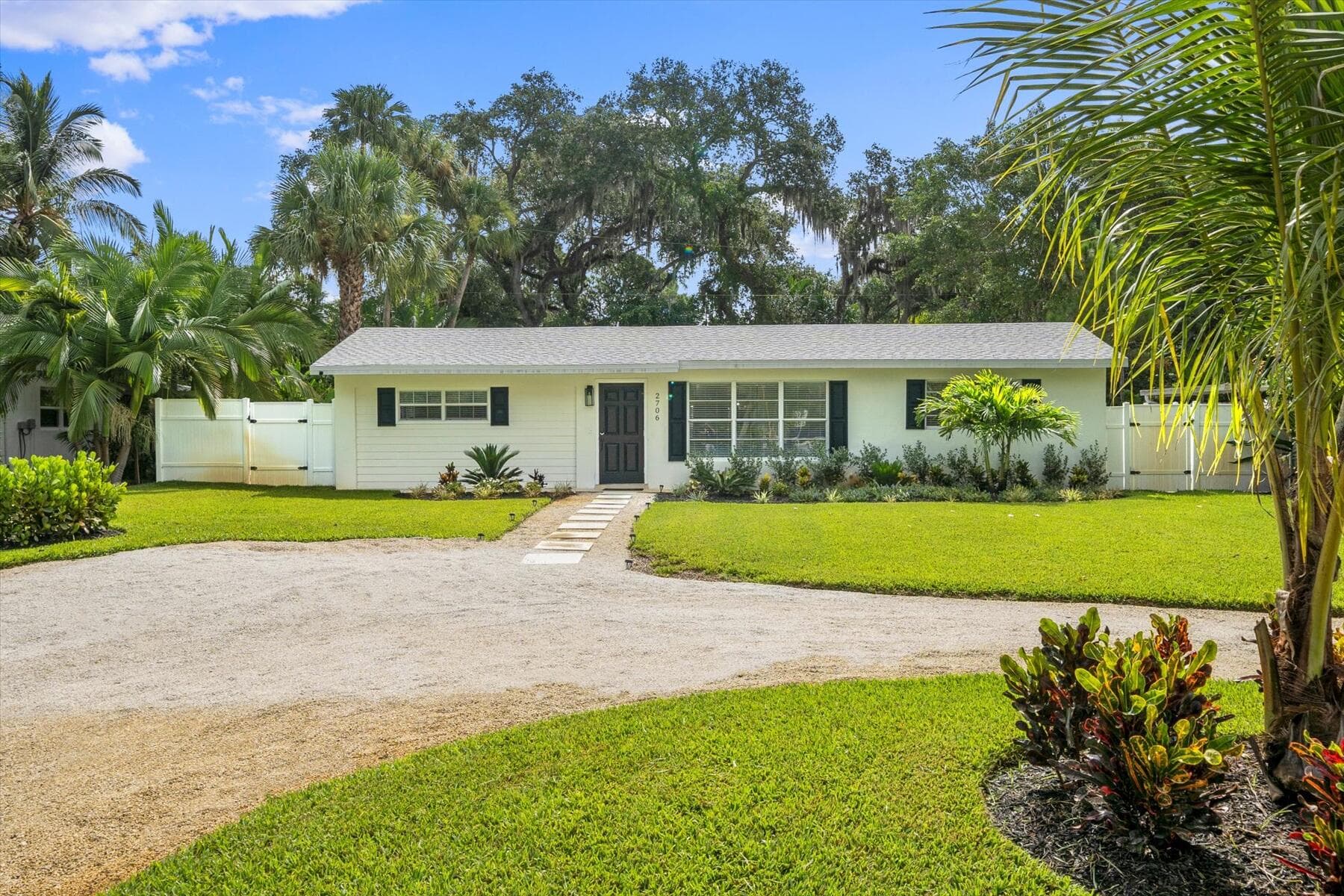 2706 10th Avenue, Vero Beach, FL 32960 — photo 4 of 35