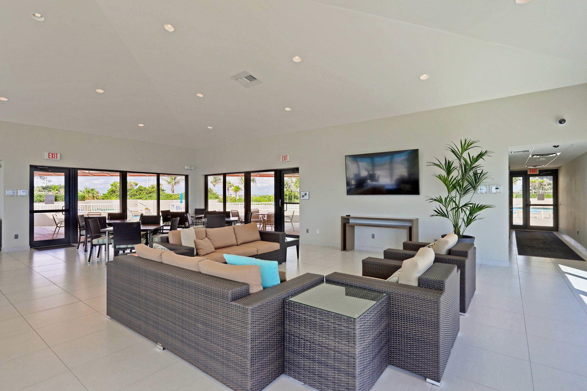 5510 N Ocean Drive 2d, Singer Island, FL 33404 — photo 41 of 58