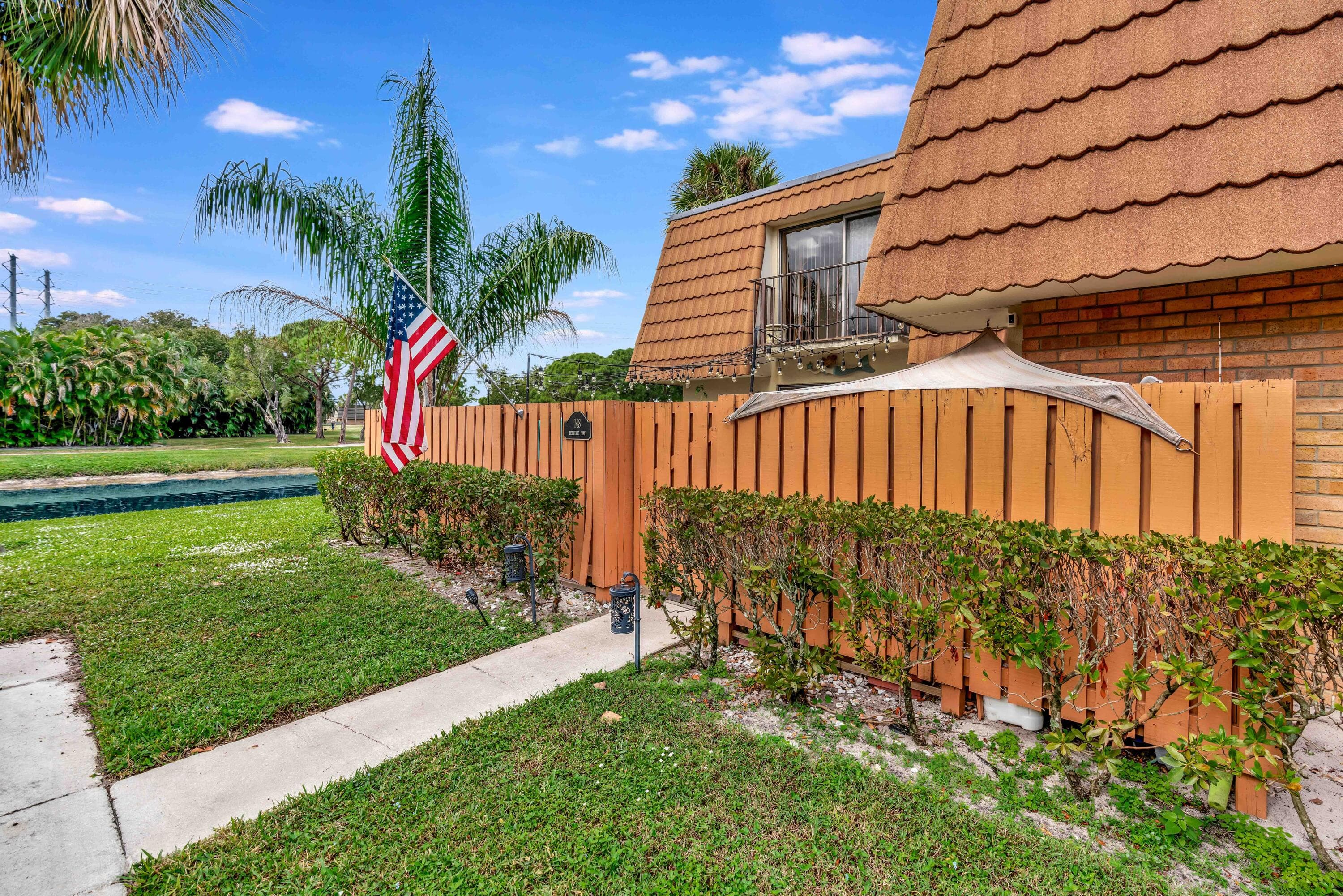 148 Heritage Way, West Palm Beach, FL 33407 — photo 4 of 44