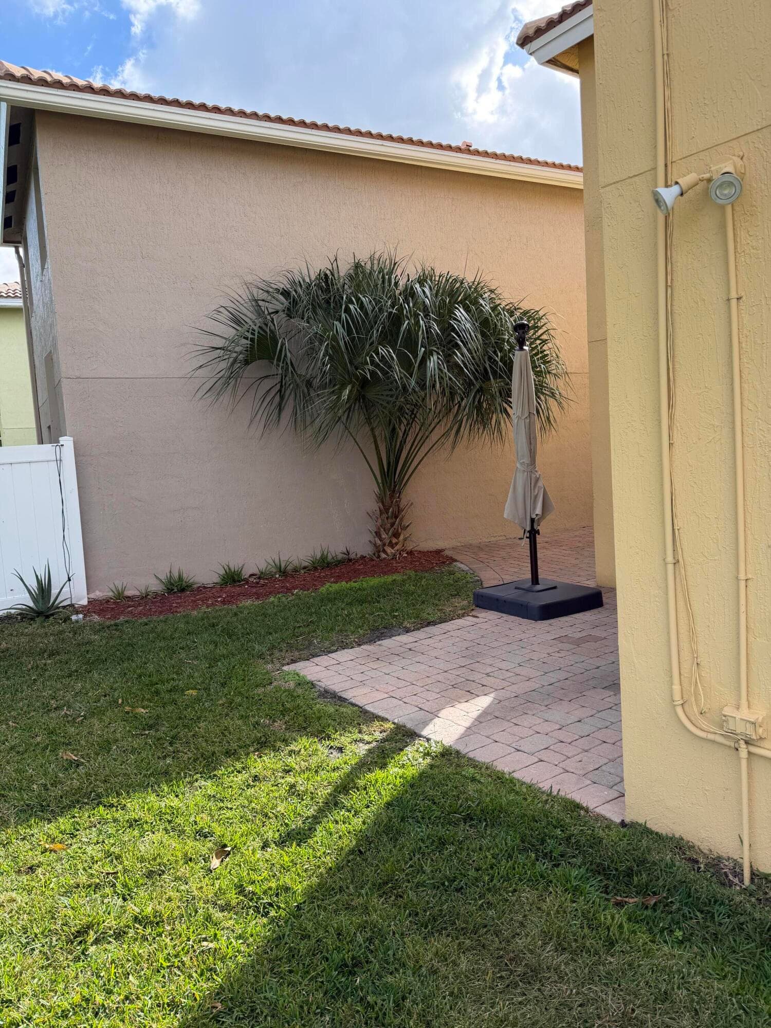 3272 Bollard Road, West Palm Beach, FL 33411 — photo 6 of 25