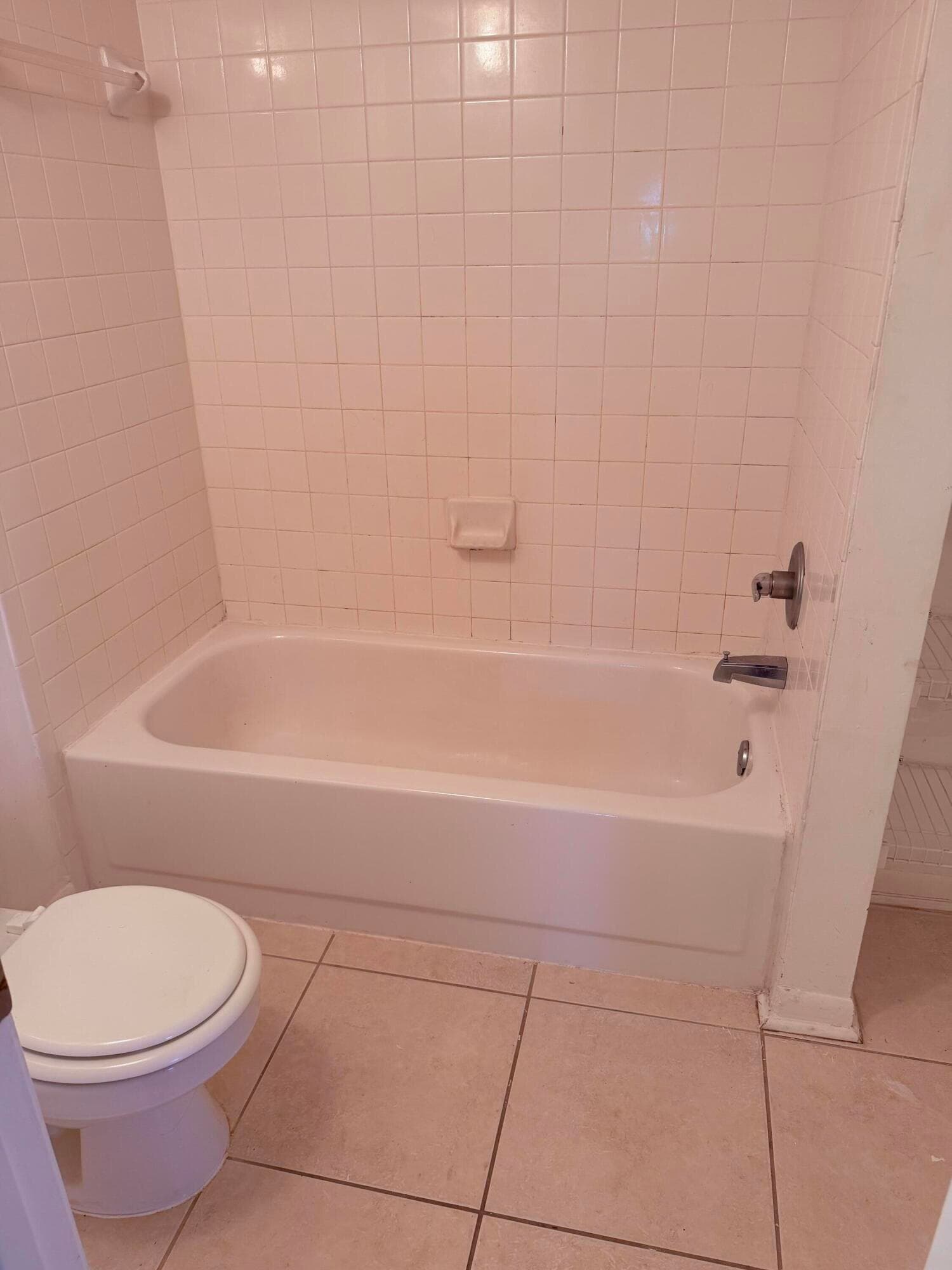 1040 Lake Shore Drive 204, Lake Park, FL 33403 — photo 21 of 25