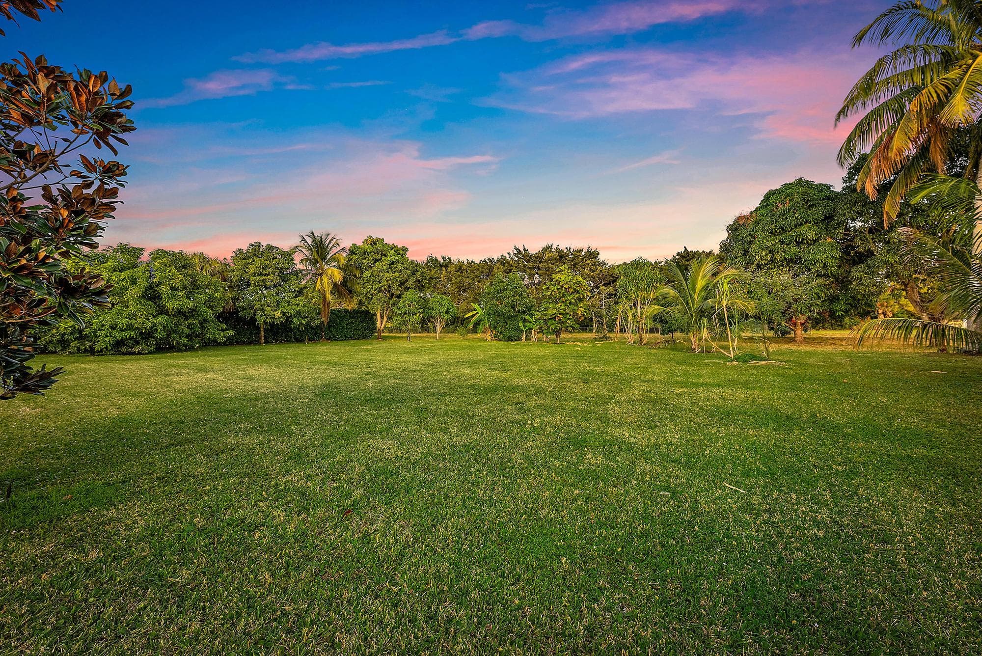 8480 Man O War Road, Palm Beach Gardens, FL 33418 — photo 3 of 45
