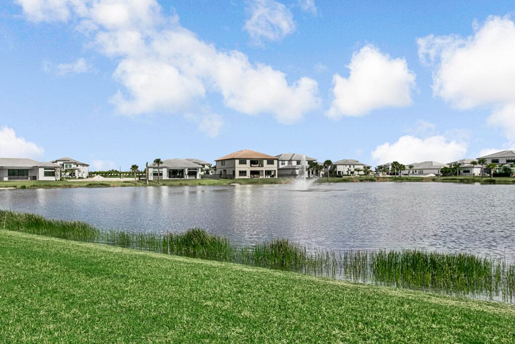 10028 Cloud View, Palm Beach Gardens, FL 33412 — photo 76 of 89