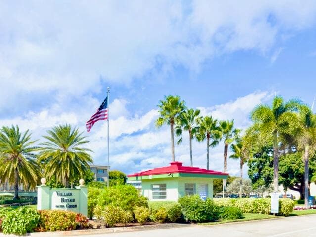 2615 NE 1st Court 106, Boynton Beach, FL 33435 — photo 1 of 41