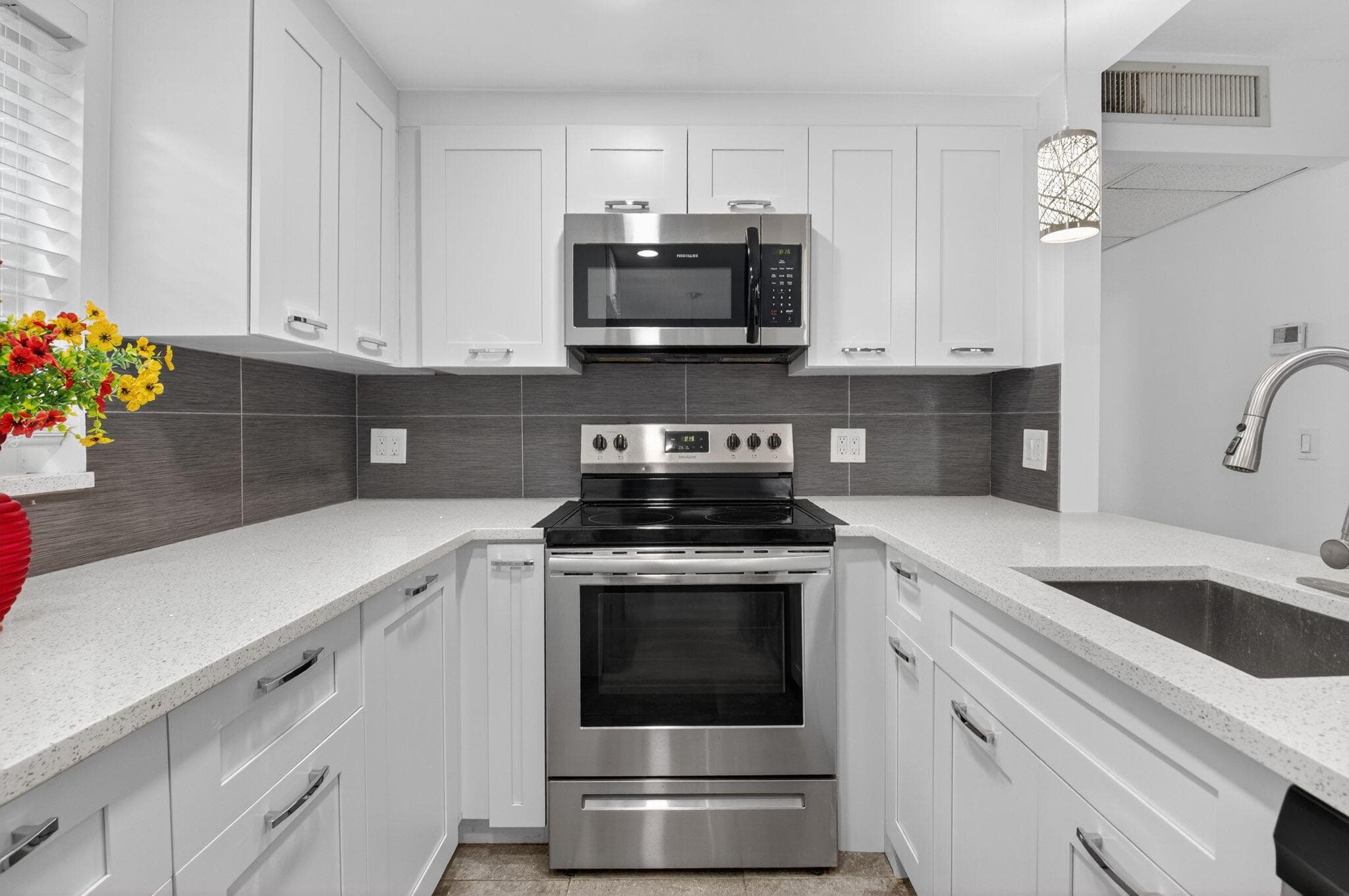 212 Monaco Way E, Delray Beach, FL 33446 — photo 19 of 110