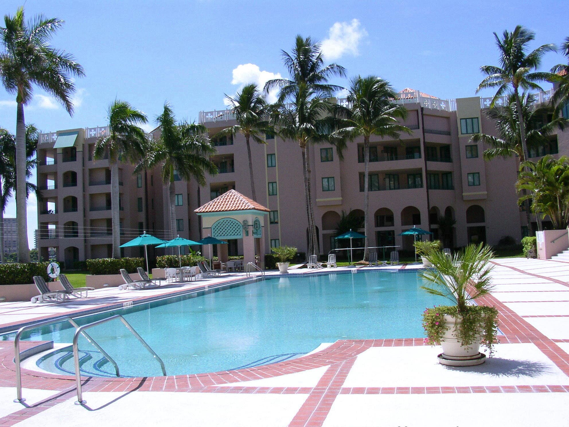 140 SE 5th Avenue 448, Boca Raton, FL 33432 — photo 27 of 36