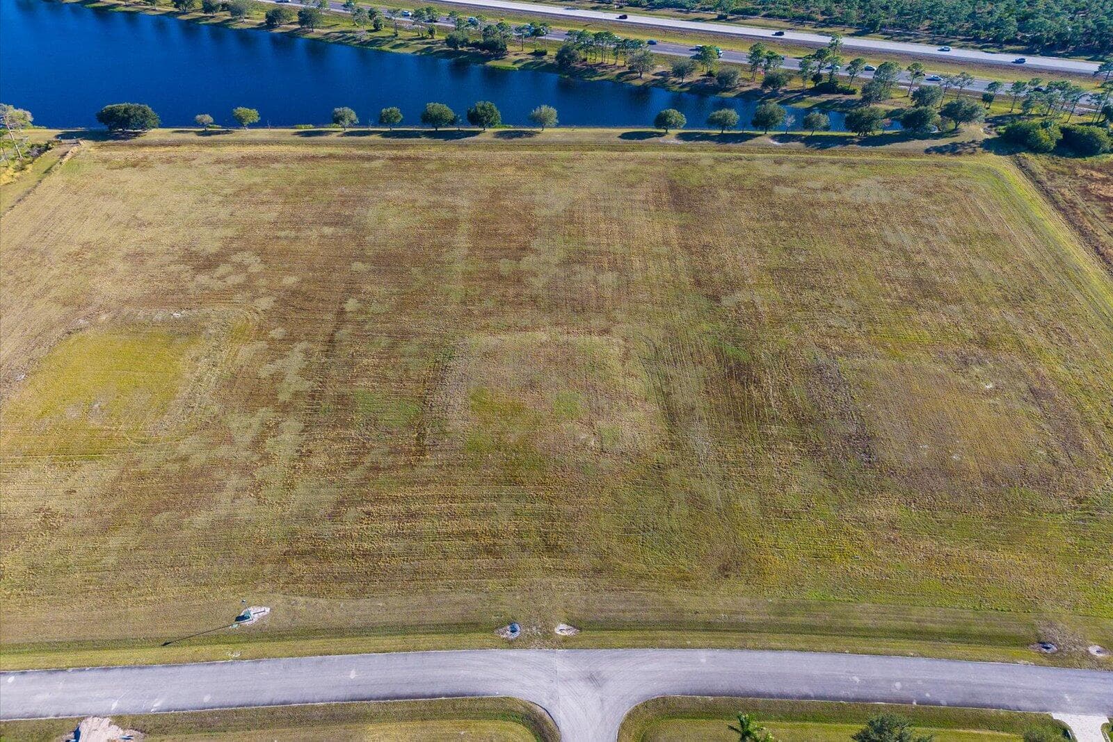 3150 SW Briarbrook Way, Palm City, FL 34990 — photo 8 of 13