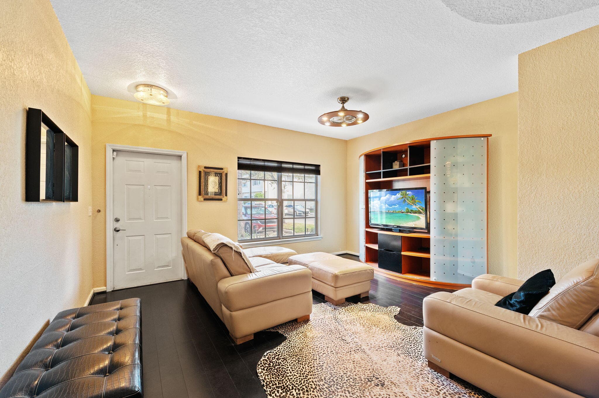 5628 NW 99th Lane, Coral Springs, FL 33076 — photo 3 of 25