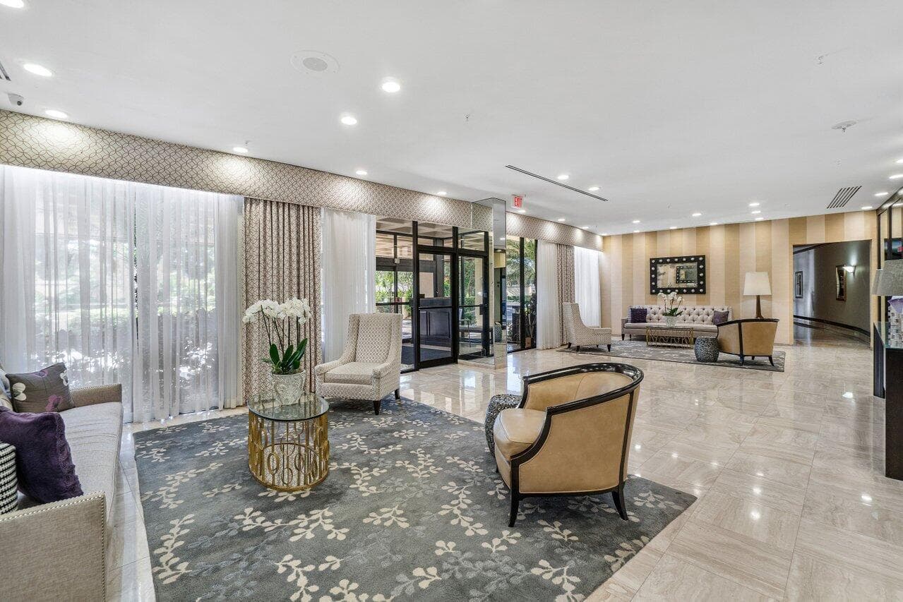 2450 Presidential Way 607, West Palm Beach, FL 33401 — photo 29 of 38