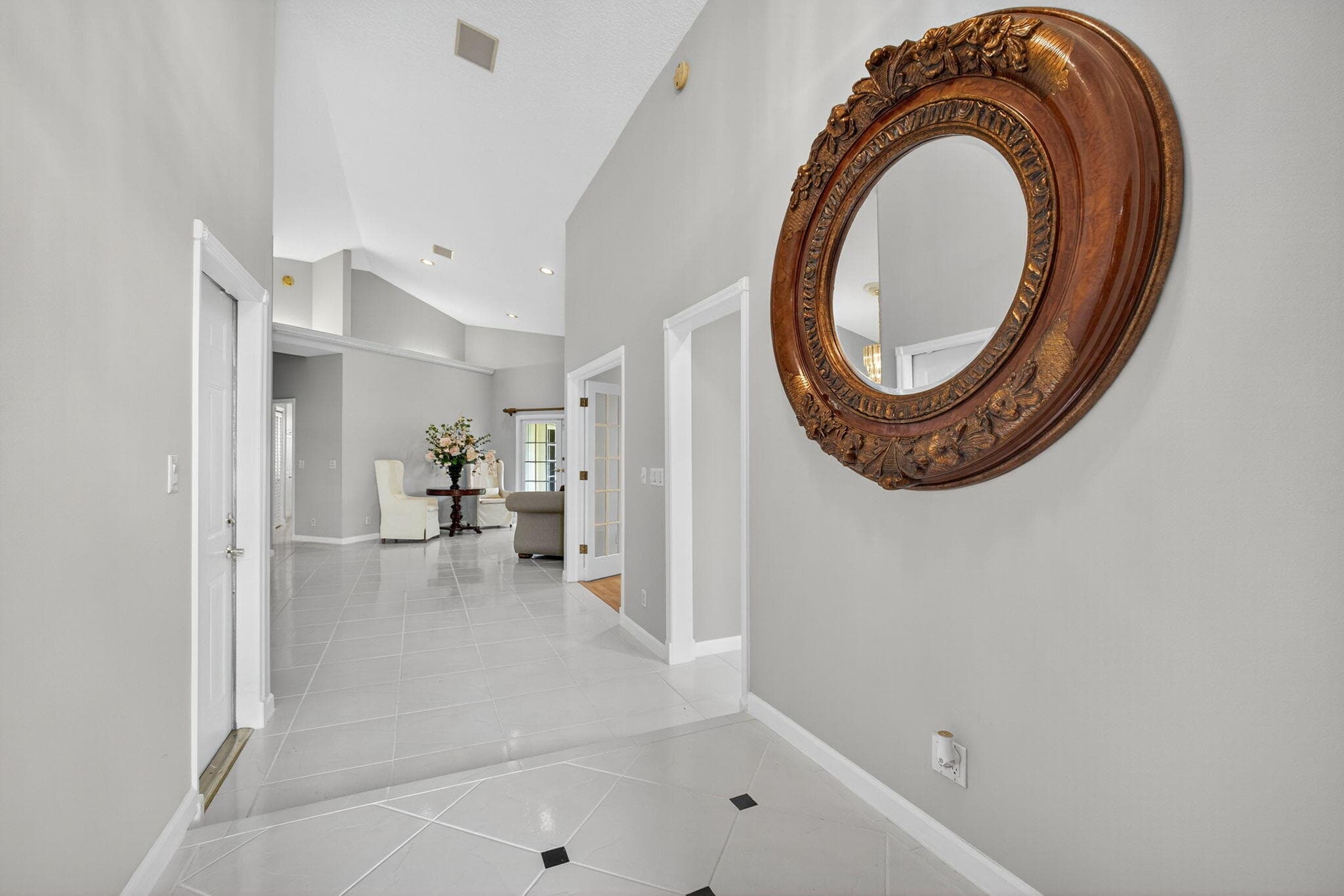 1052 W Shore Drive, West Palm Beach, FL 33406 — photo 7 of 65