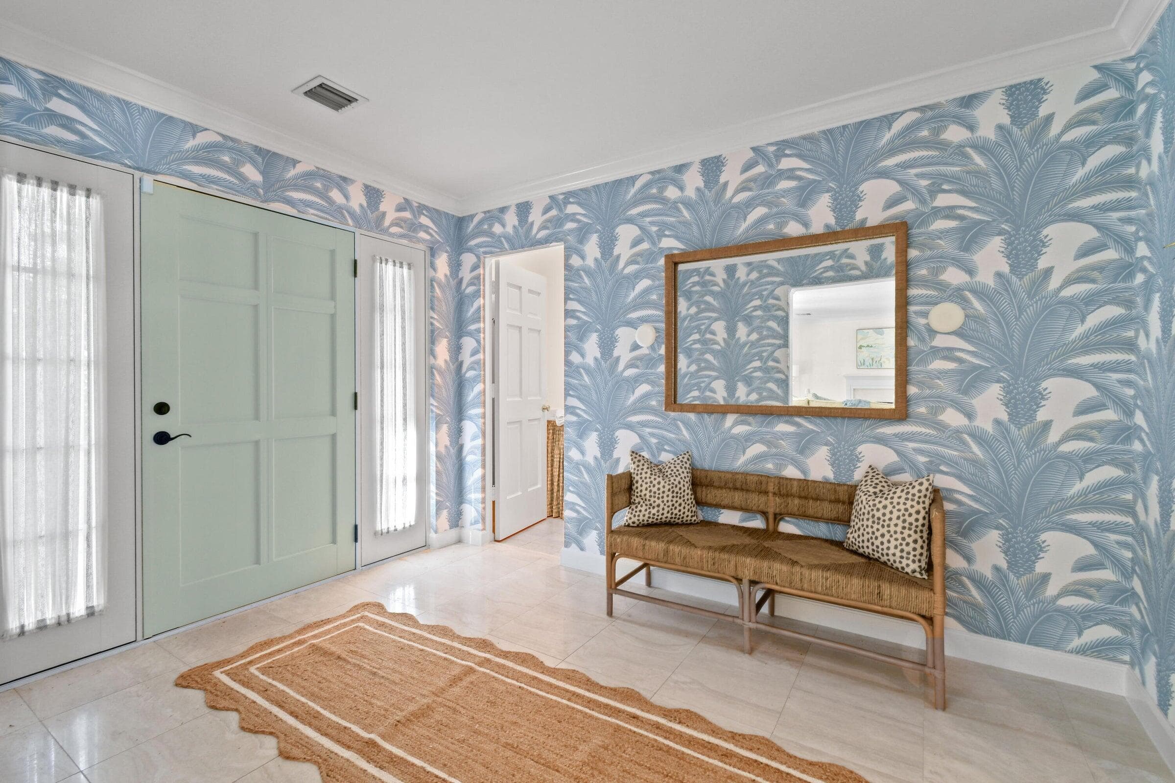 117 Via Vizcaya, Palm Beach, FL 33480 — photo 1 of 21