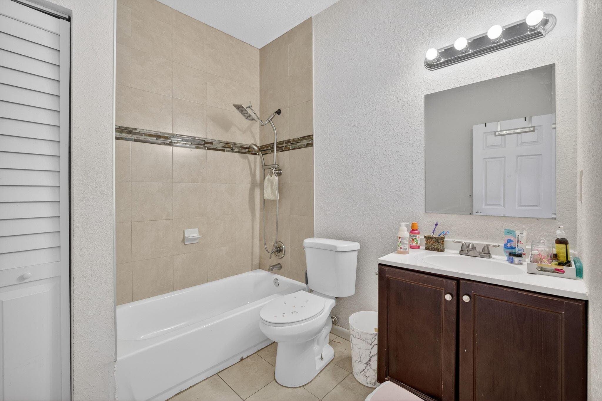 205 NW 27th Terrace, Fort Lauderdale, FL 33311 — photo 23 of 36