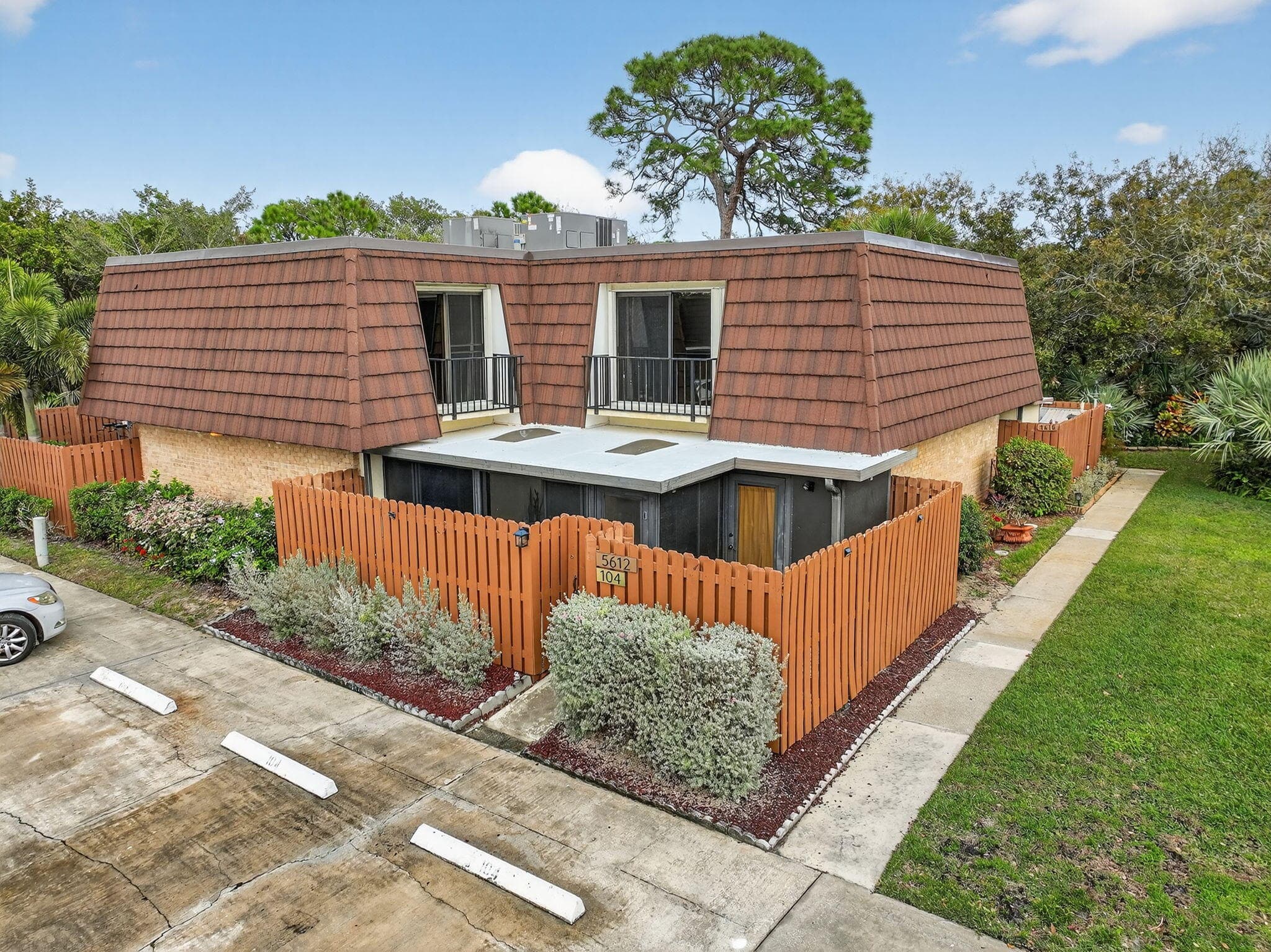 5612 SE Riverboat Drive 104, Stuart, FL 34997 — photo 1 of 37