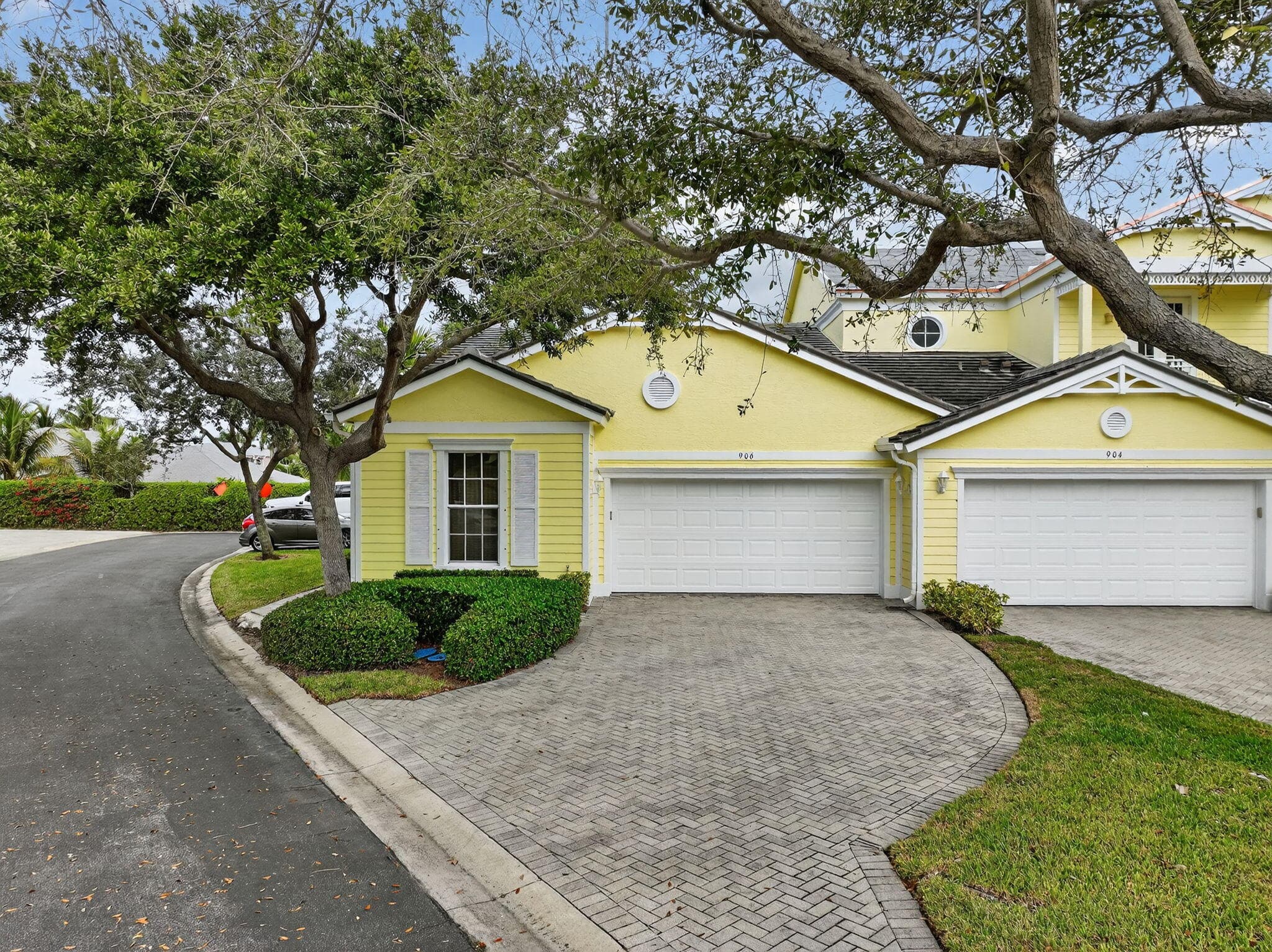 906 Mariner Bay Boulevard, Hutchinson Island, FL 34949 — photo 1 of 61