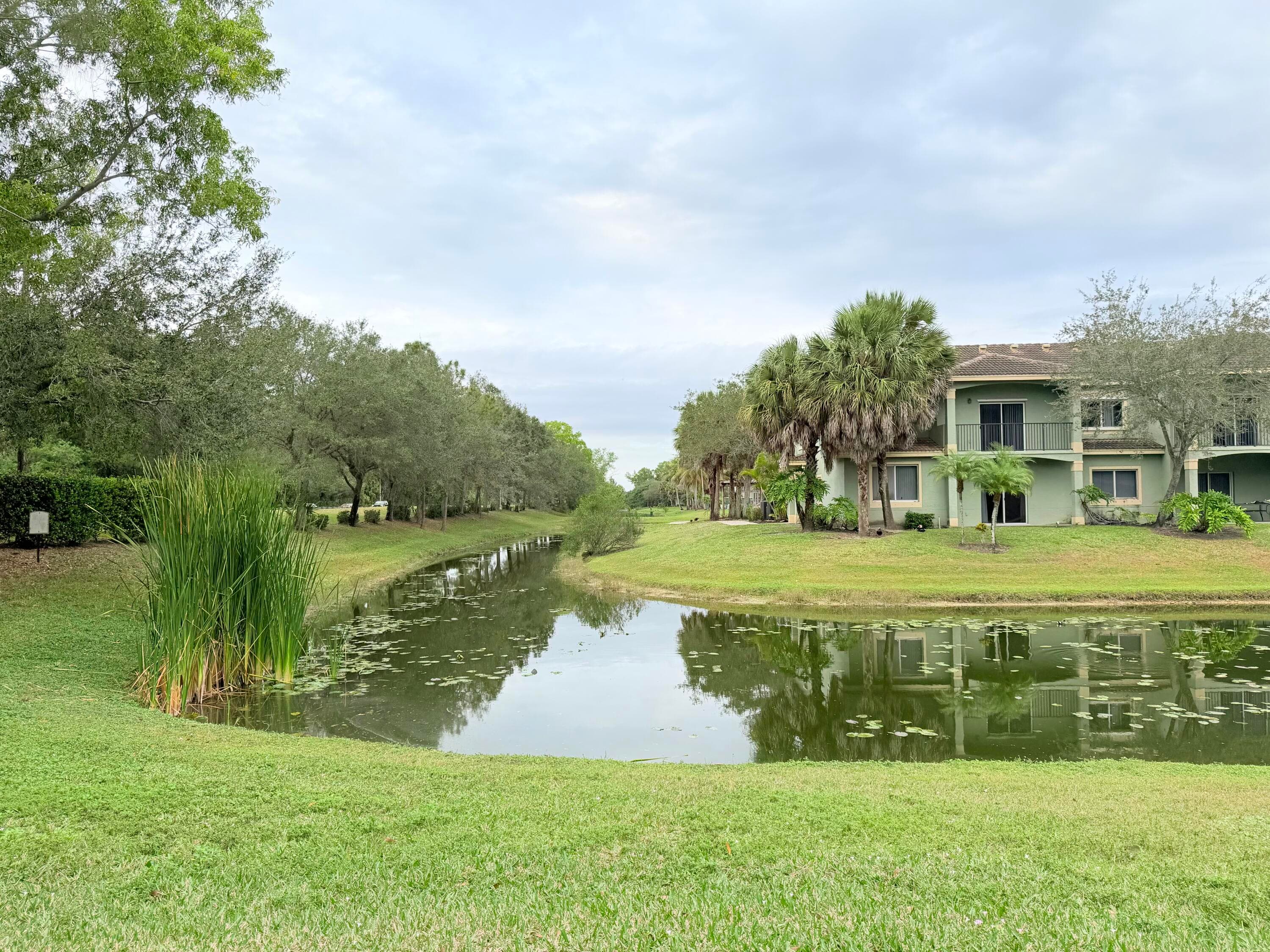 330 Crestwood Circle N 202, Royal Palm Beach, FL 33411 — photo 6 of 31