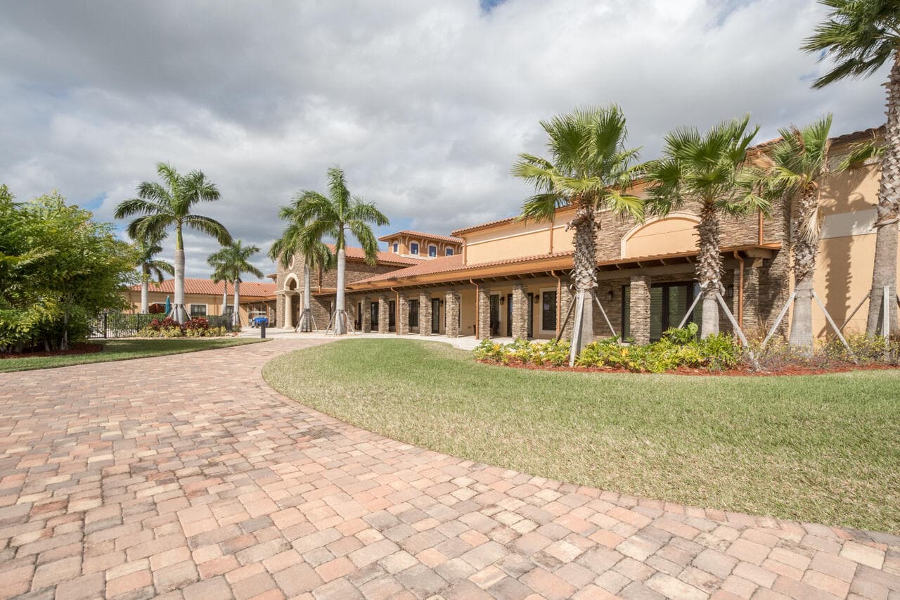 10178 SW Fernwood Avenue, Port St. Lucie, FL 34987 — photo 33 of 62
