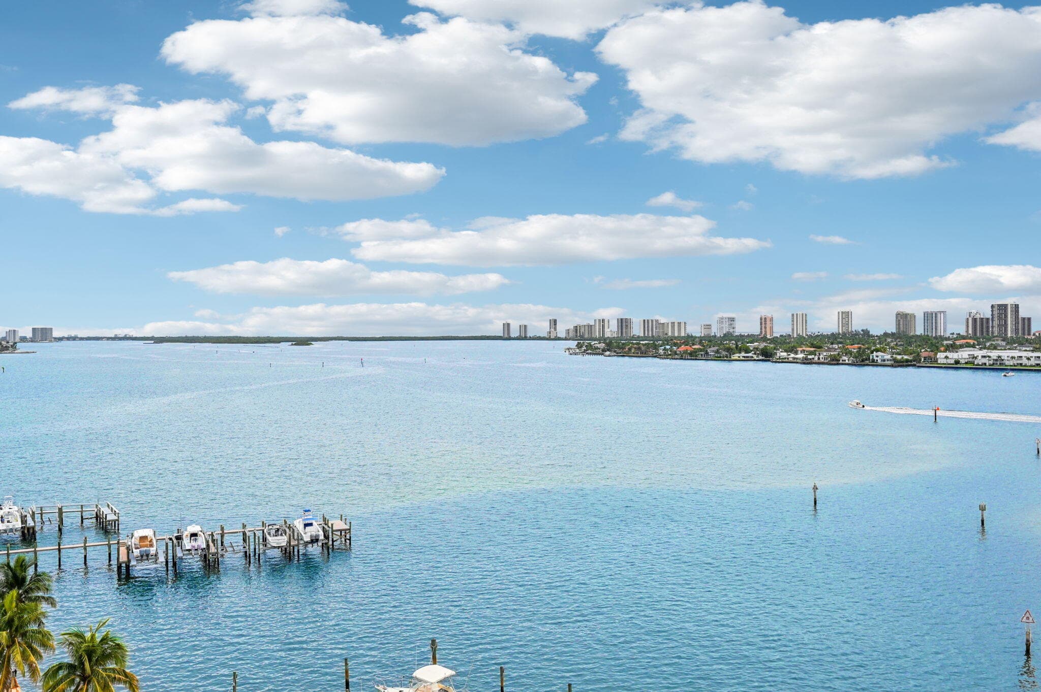 2650 Lake Shore Drive 1006, Riviera Beach, FL 33404 — photo