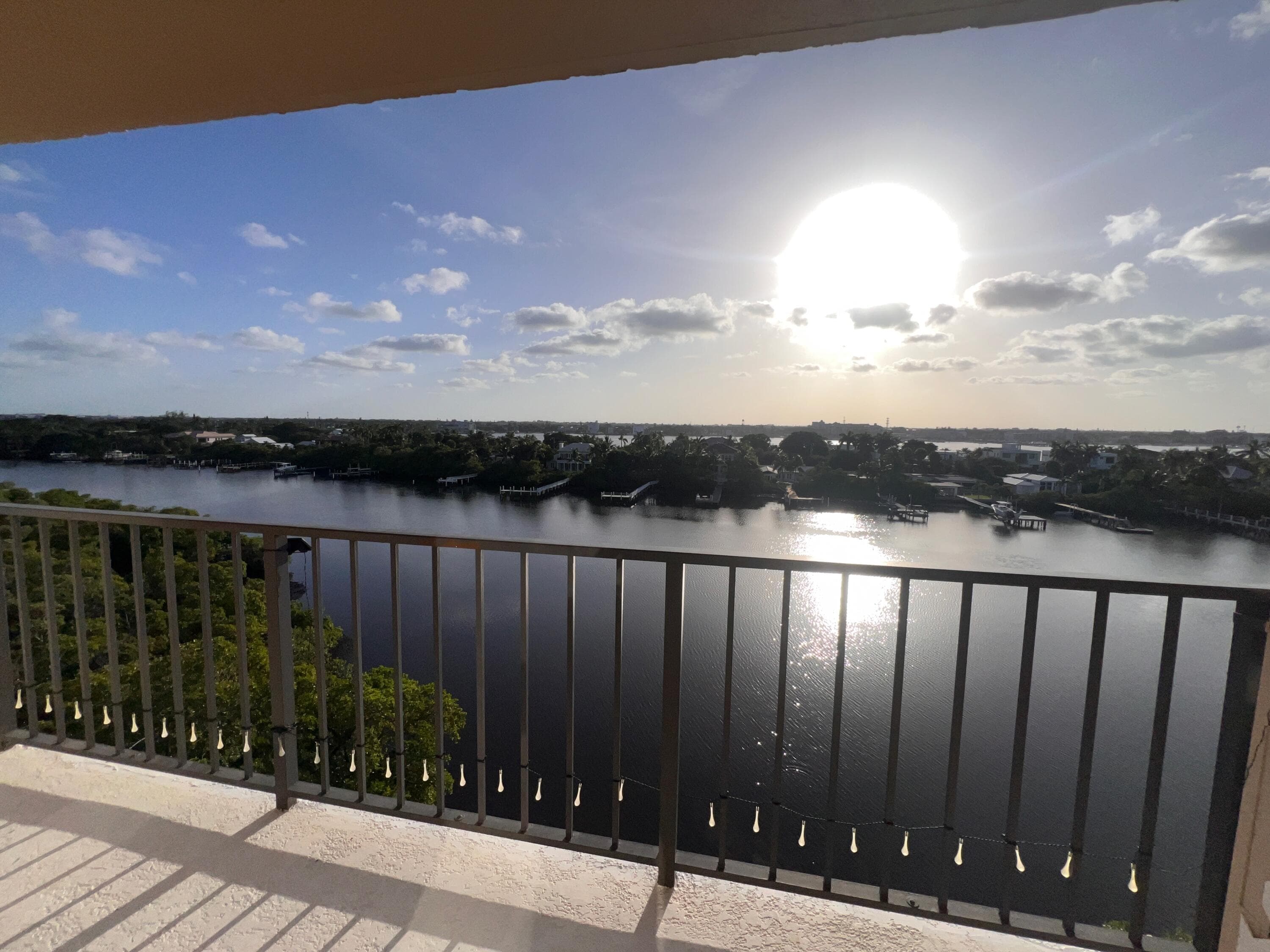 3581 S Ocean Boulevard 7e, South Palm Beach, FL 33480 — photo 1 of 30