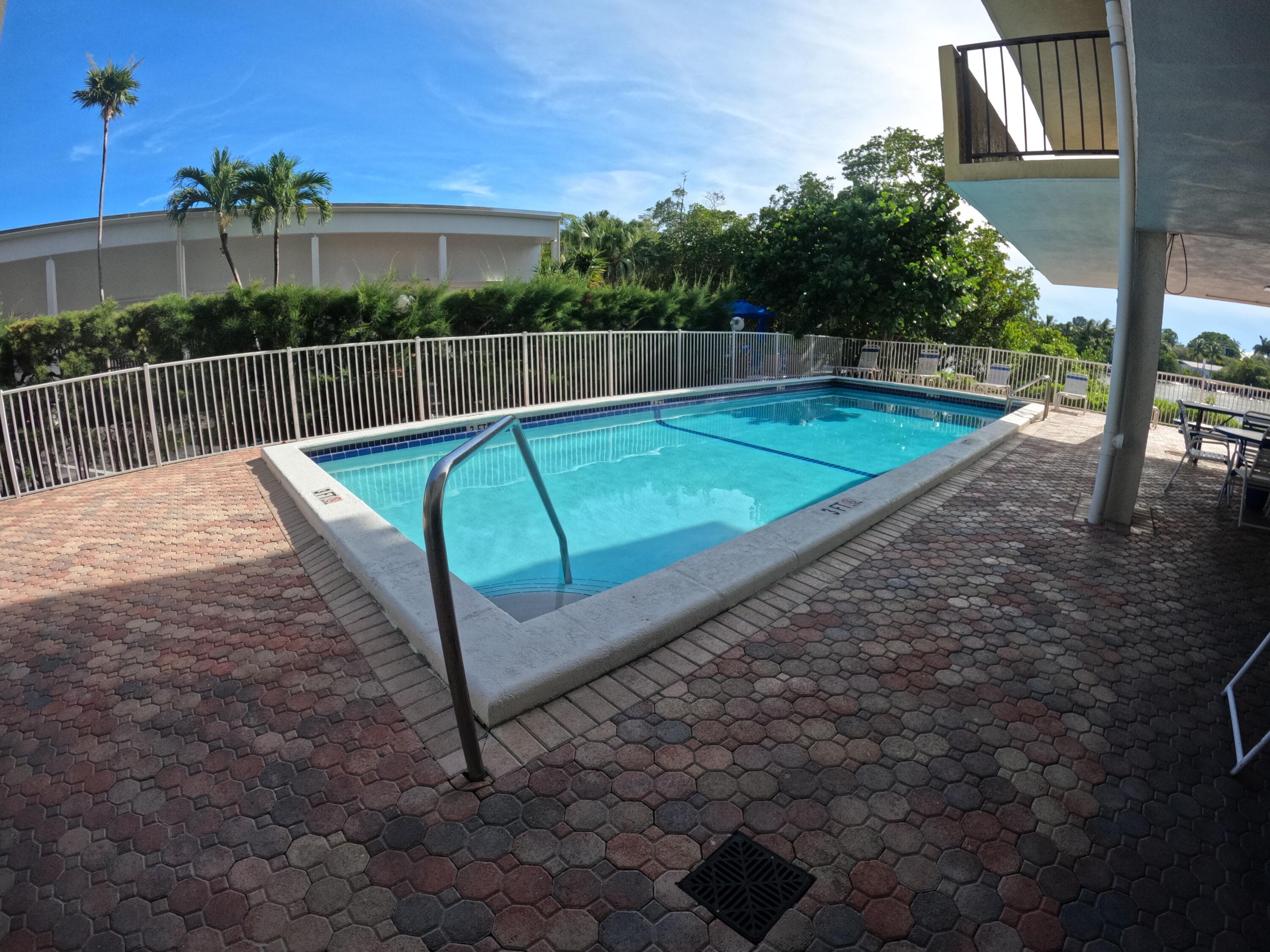 3581 S Ocean Boulevard 7e, South Palm Beach, FL 33480 — photo 5 of 22