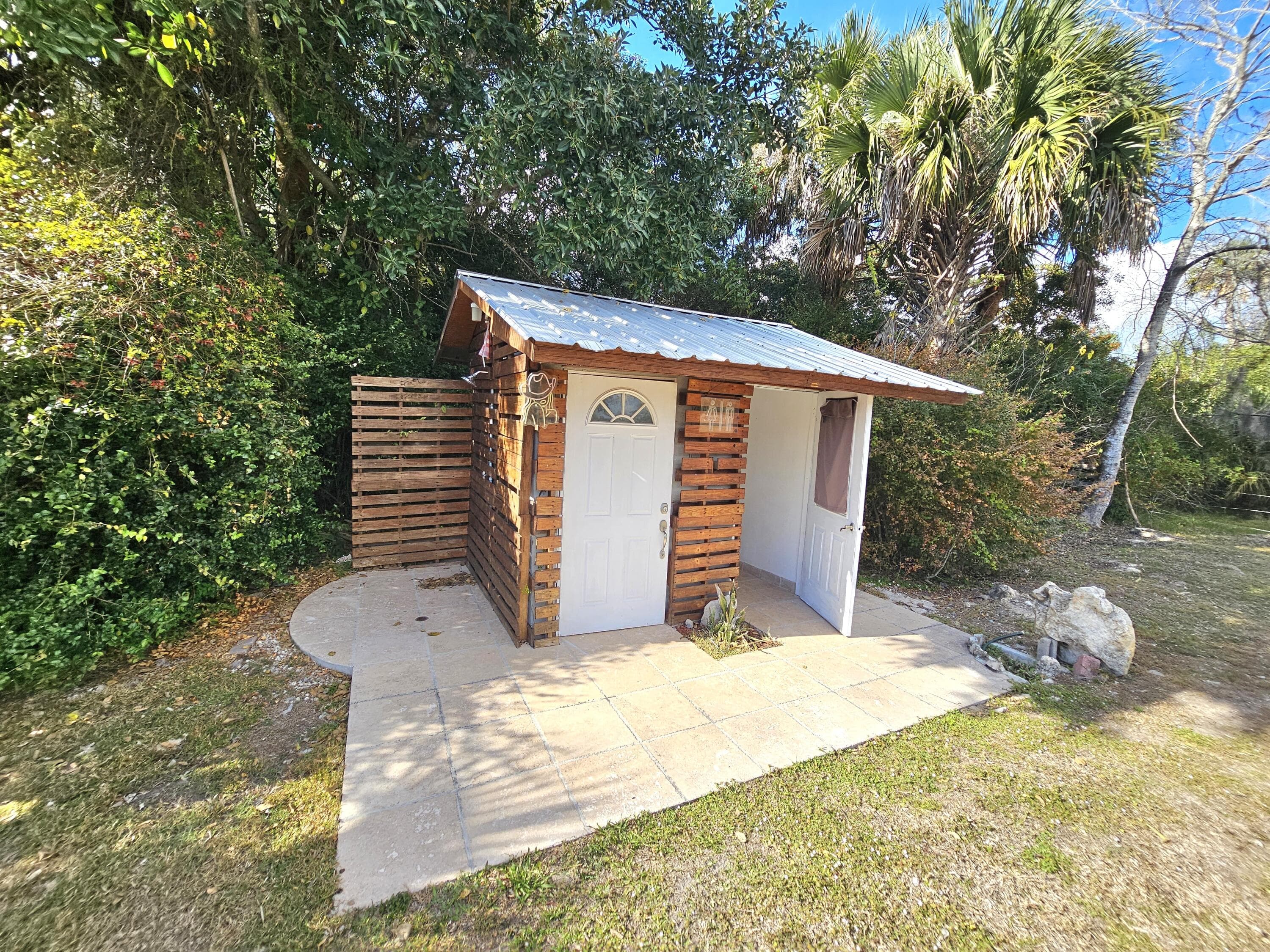 12963 Us Hwy 441 SE, Okeechobee, FL 34974 — photo 13 of 45
