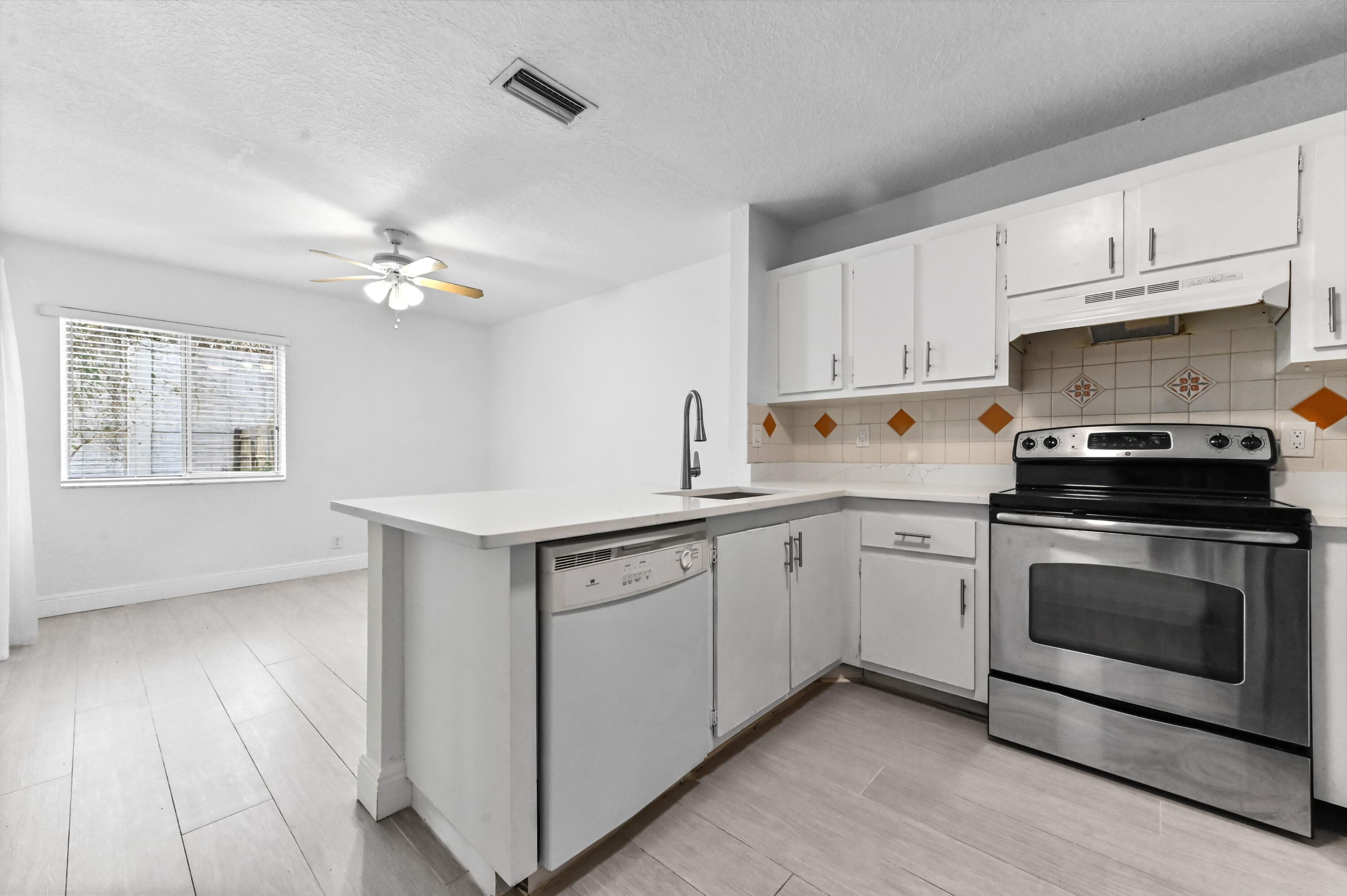 9969 Robins Nest Road, Boca Raton, FL 33496 — photo 12 of 34
