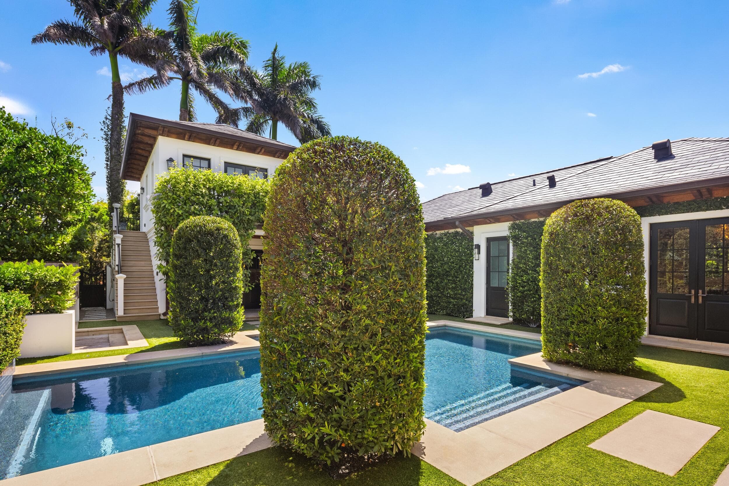 1053 N Lake Way, Palm Beach, FL 33480 — photo 10 of 82