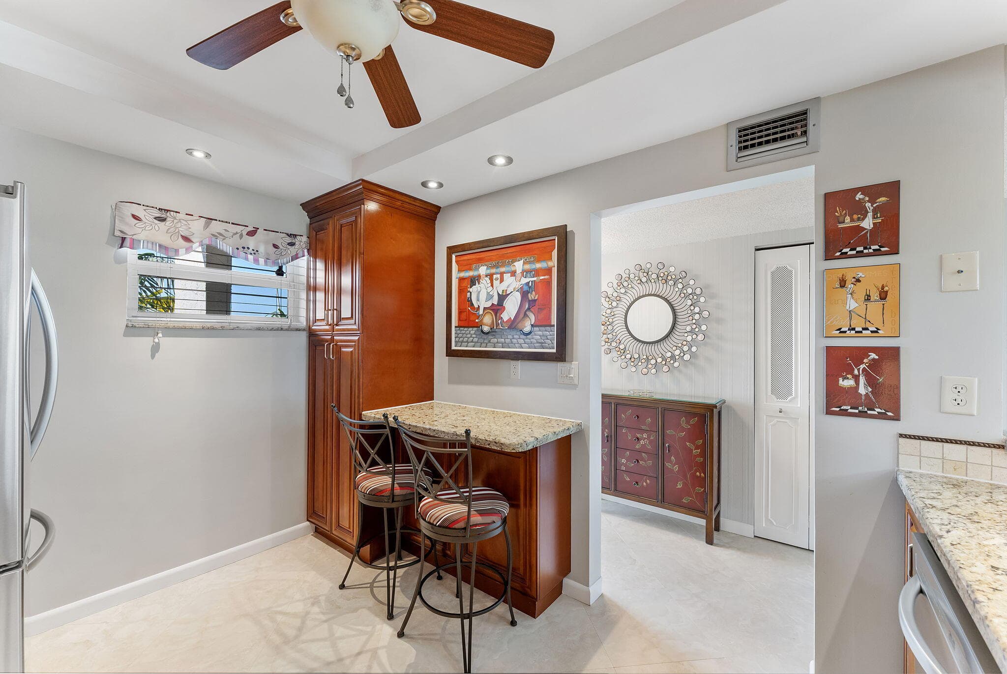 3930 Inverrary Boulevard 505-d, Lauderhill, FL 33319 — photo