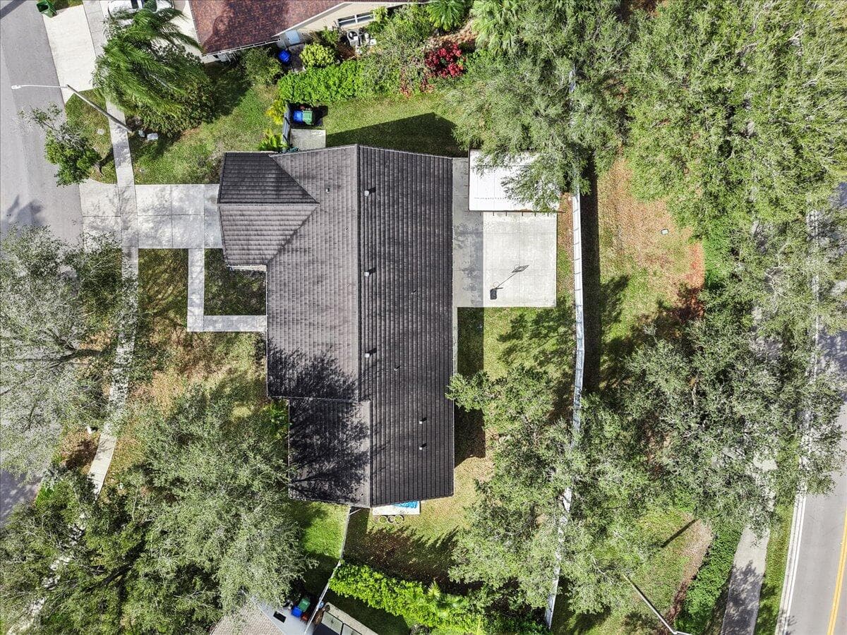 20221 NW 8th Street, Pembroke Pines, FL 33029 — photo 24 of 41