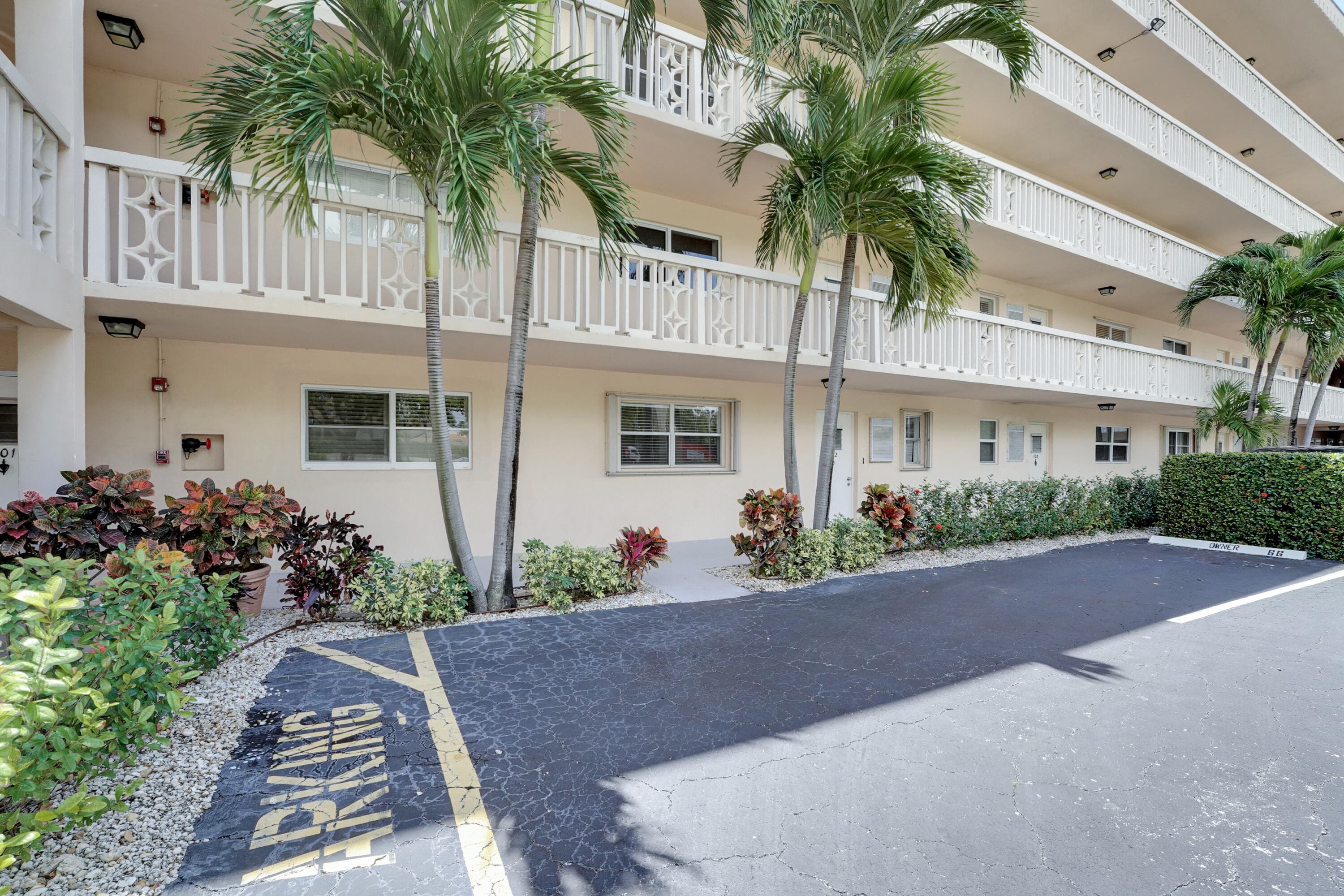 750 NE Spanish River Boulevard 1020, Boca Raton, FL 33431 — photo 31 of 42