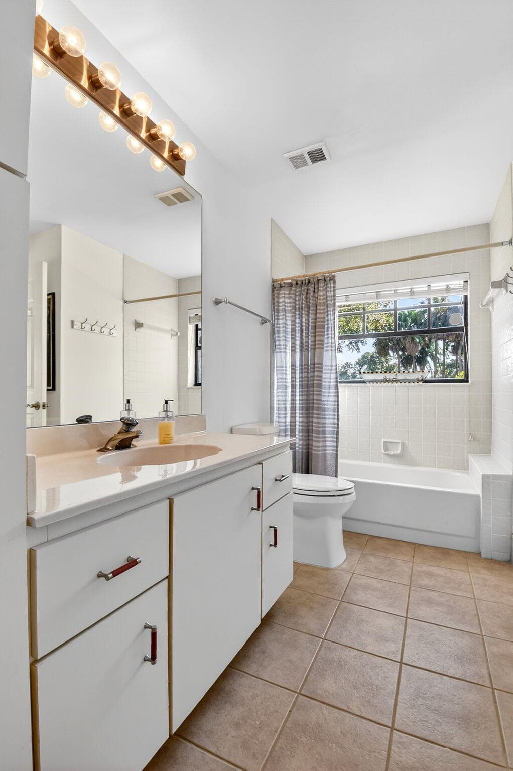 8065 Aberdeen Drive 101, Boynton Beach, FL 33472 — photo 24 of 71