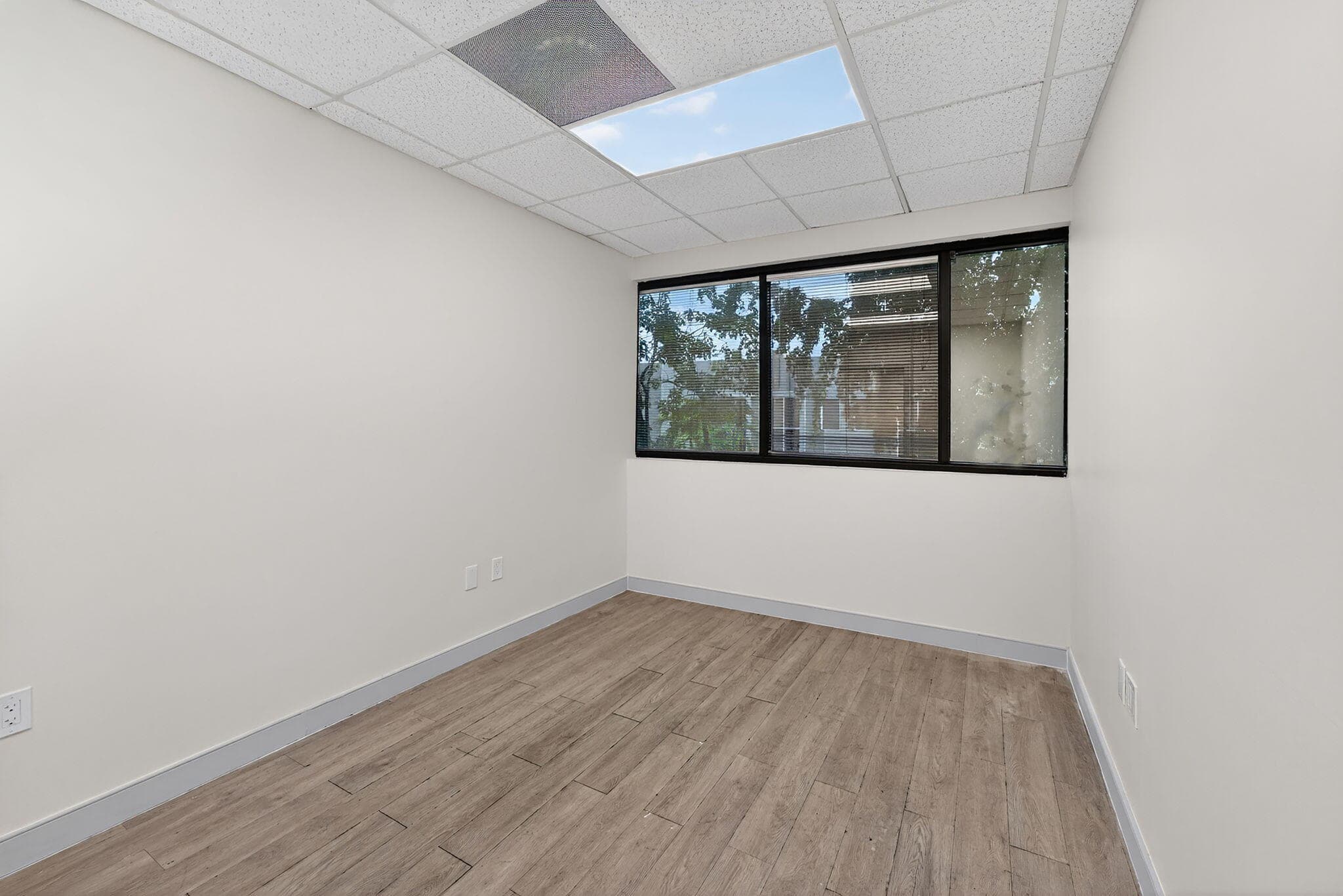 2950 W Cypress Creek Road, Fort Lauderdale, FL 33309 — photo 15 of 25