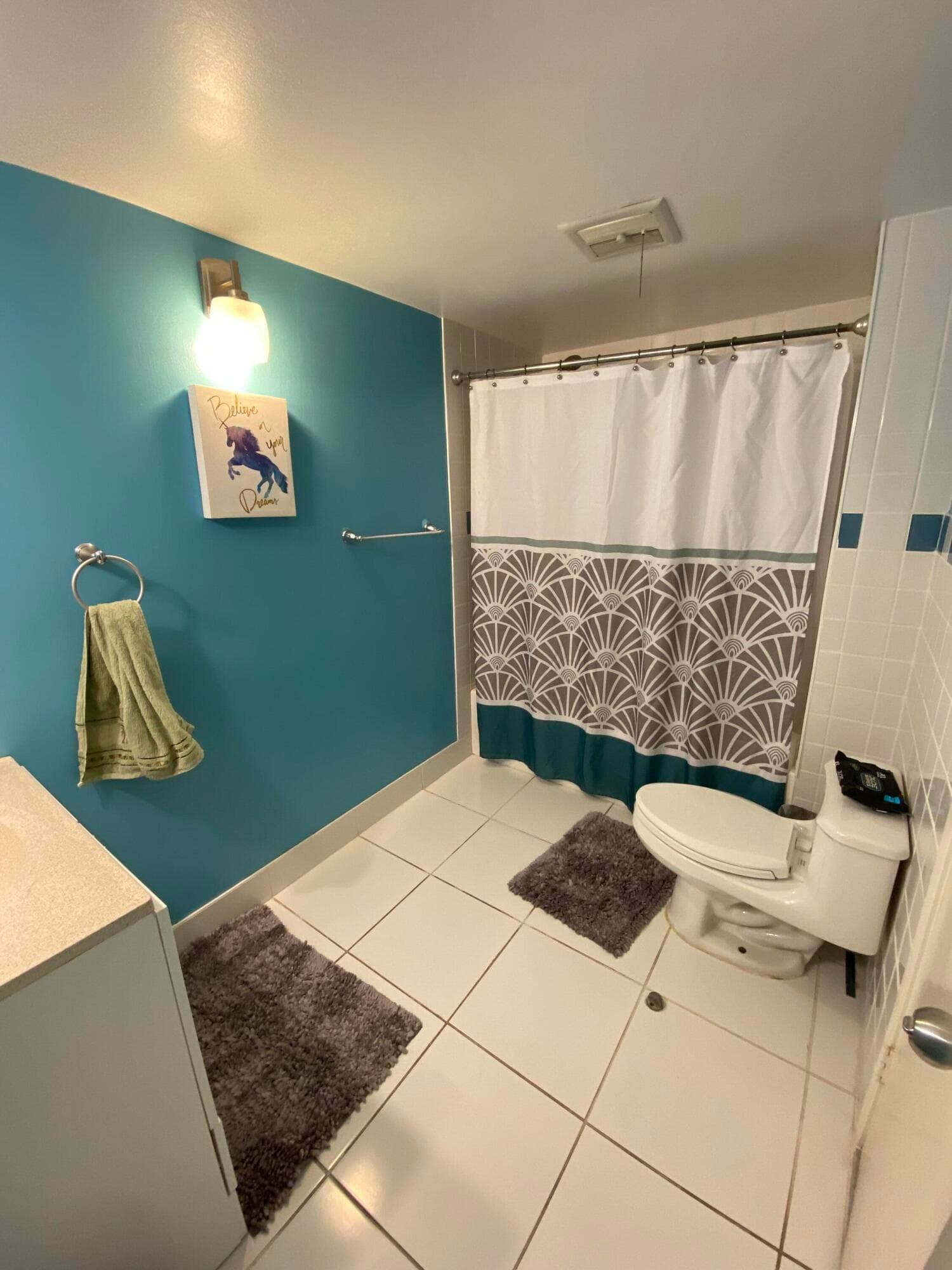1750 NE 191st Street 600, Miami, FL 33179 — photo 28 of 40