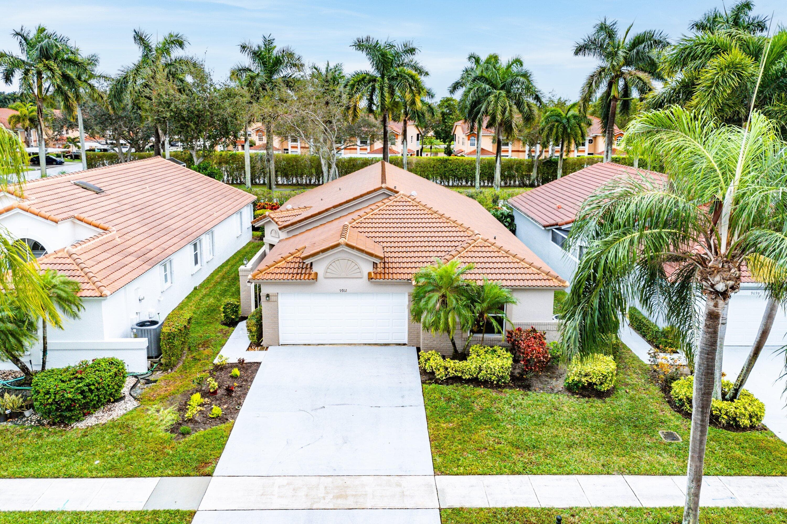 9702 Harbour Lake Circle, Boynton Beach, FL 33437 — photo 1 of 45
