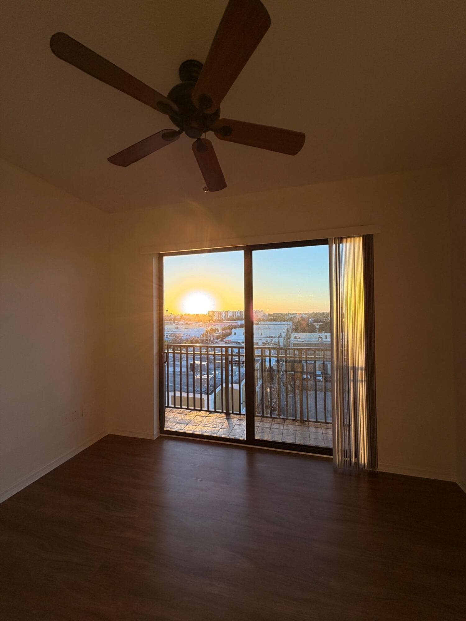 511 Lucerne Avenue 610, Lake Worth Beach, FL 33460 — photo 17 of 30